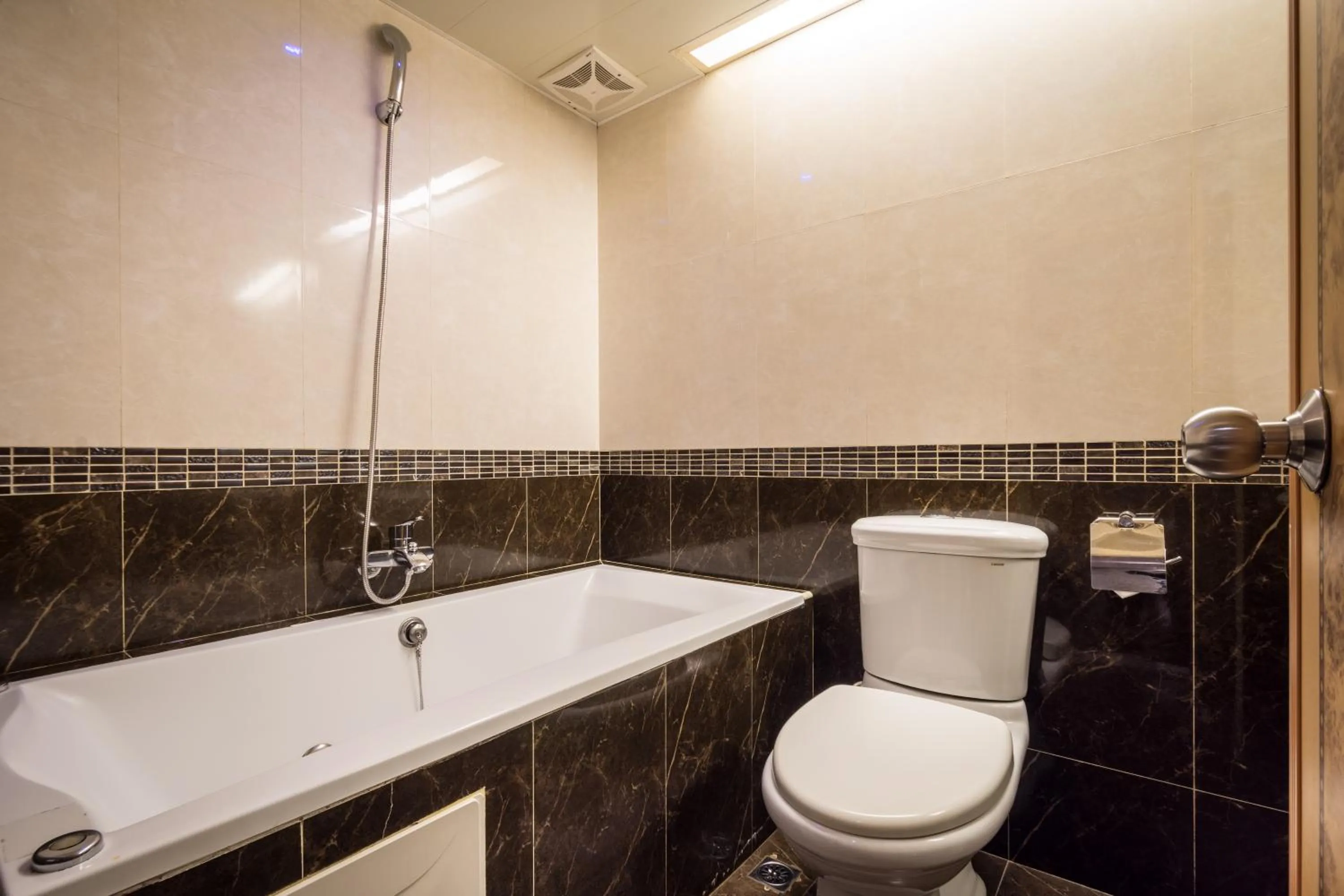 Bathroom in Golden Home Hotel
