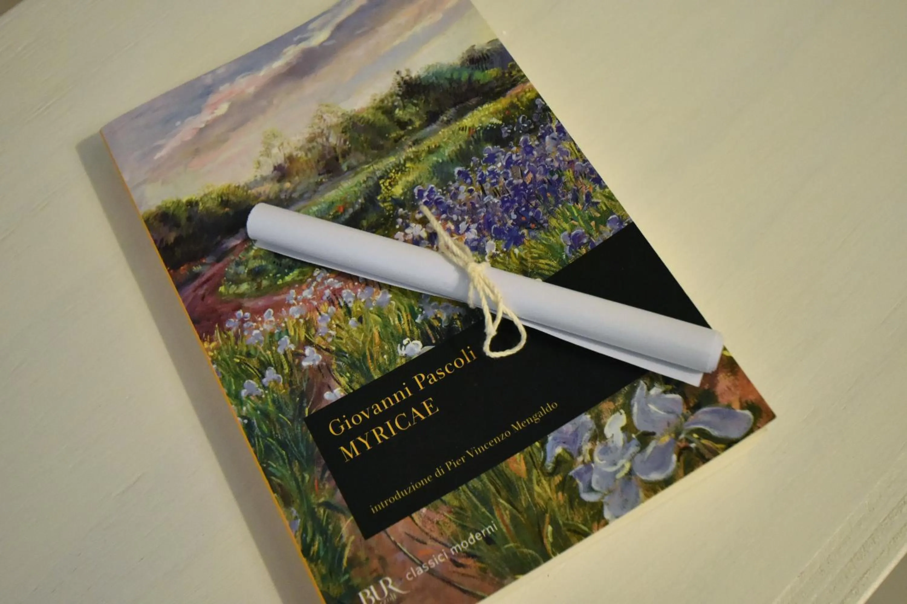 Decorative detail in Myricae