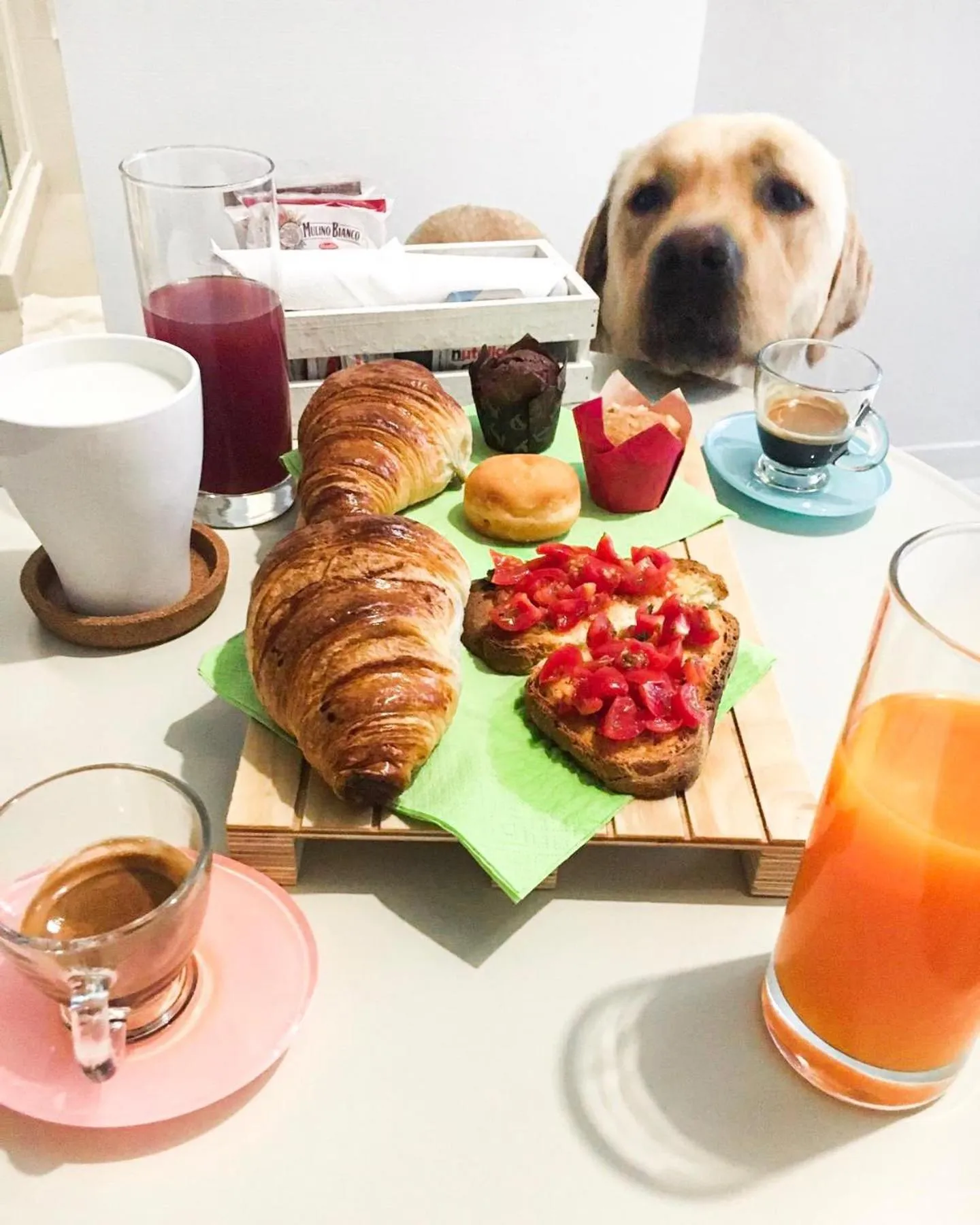 Food and drinks in Myricae