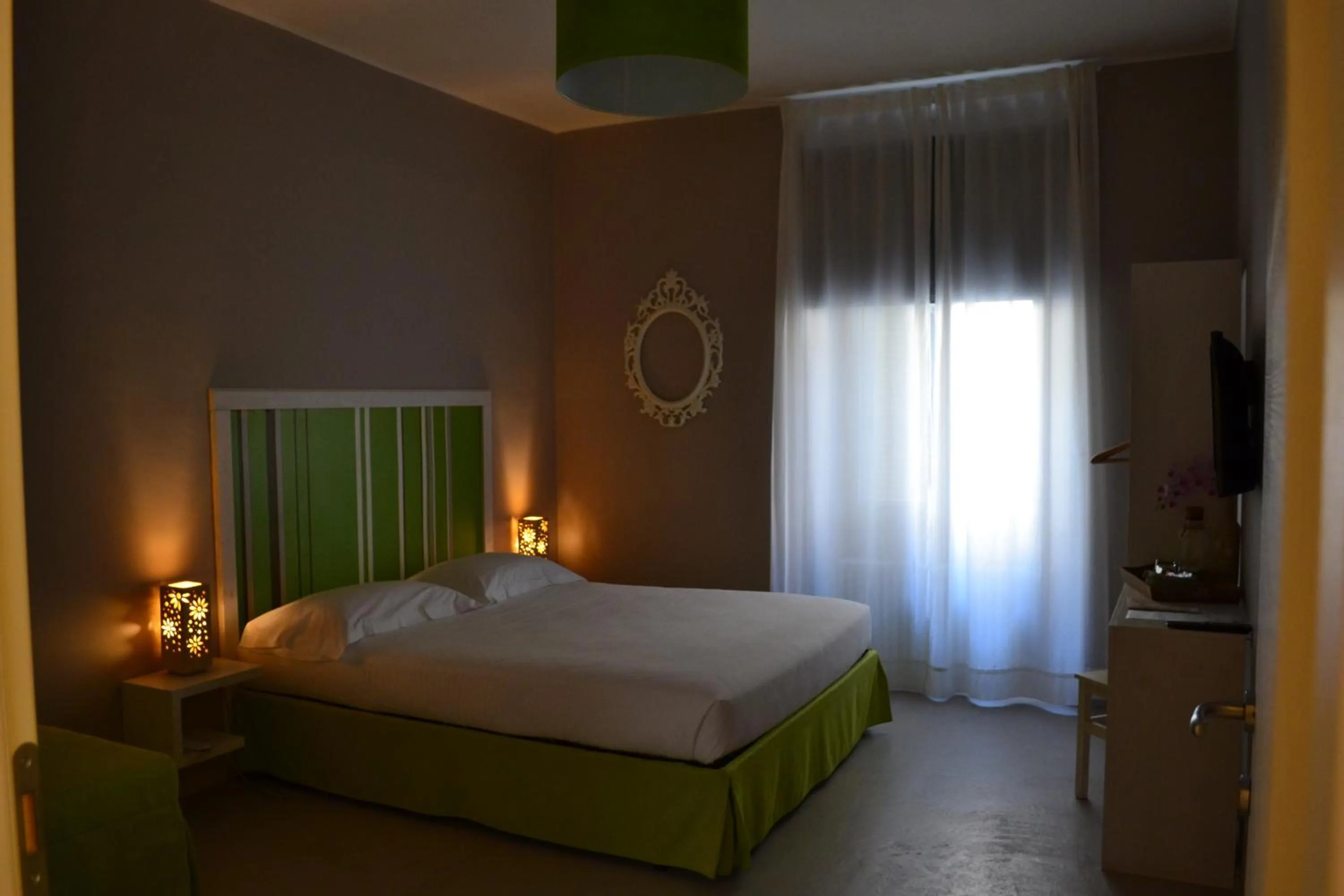 TV and multimedia, Bed in Myricae