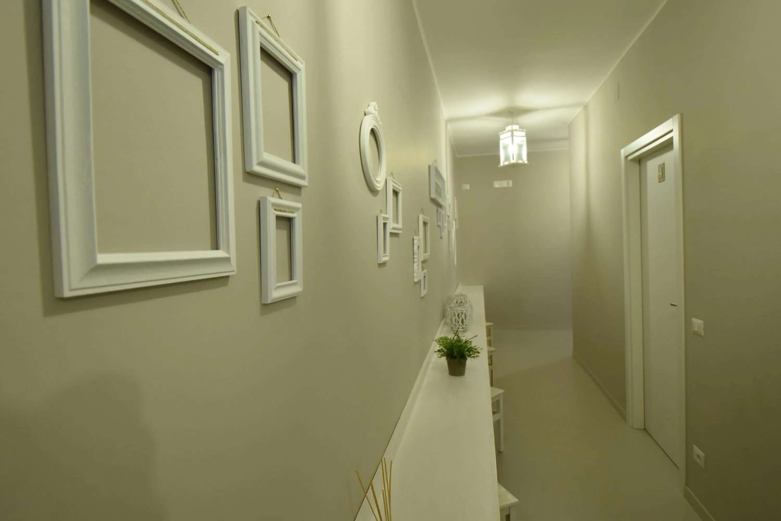 Communal lounge/ TV room in Myricae