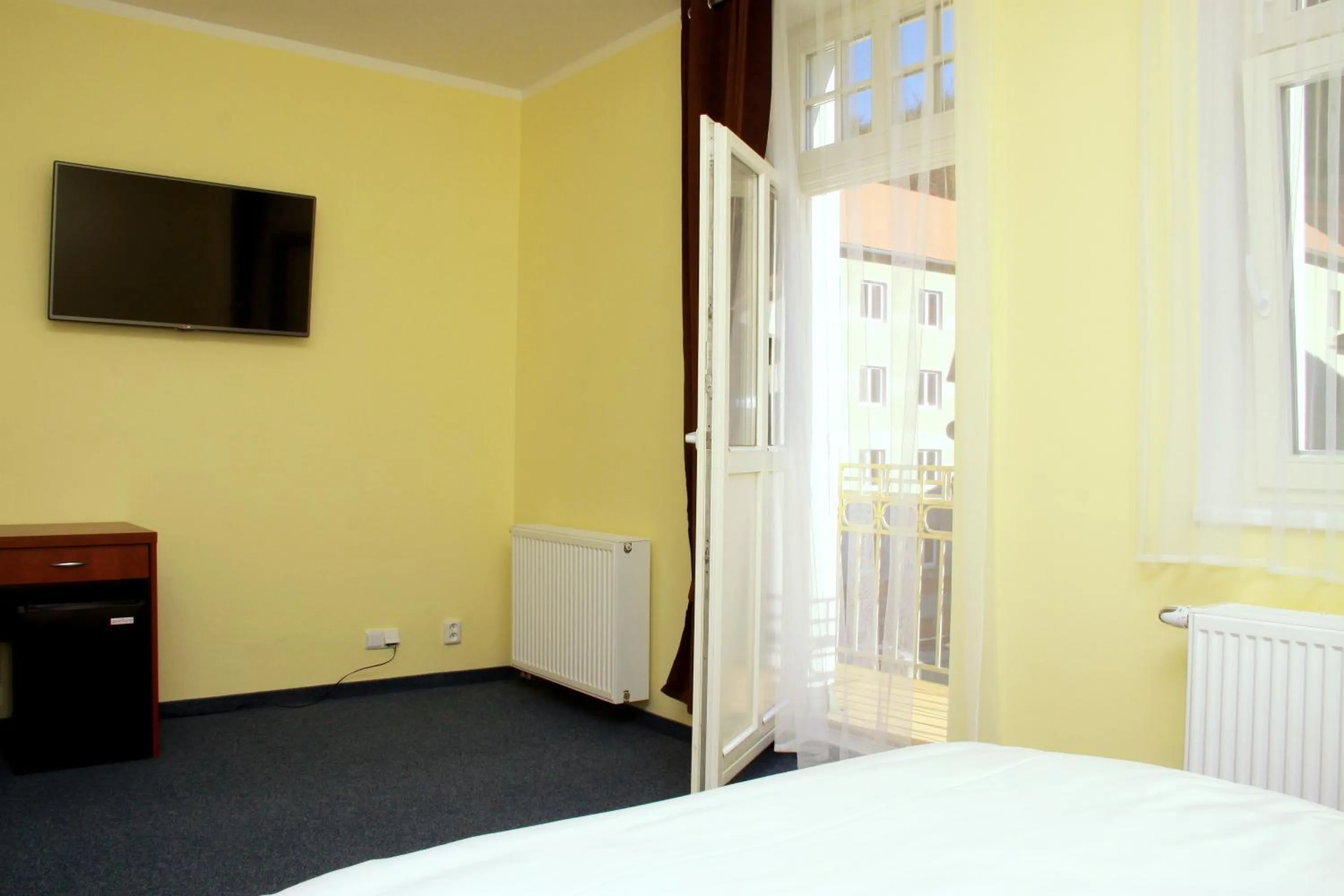 Photo of the whole room, Bed in Hotel Vera