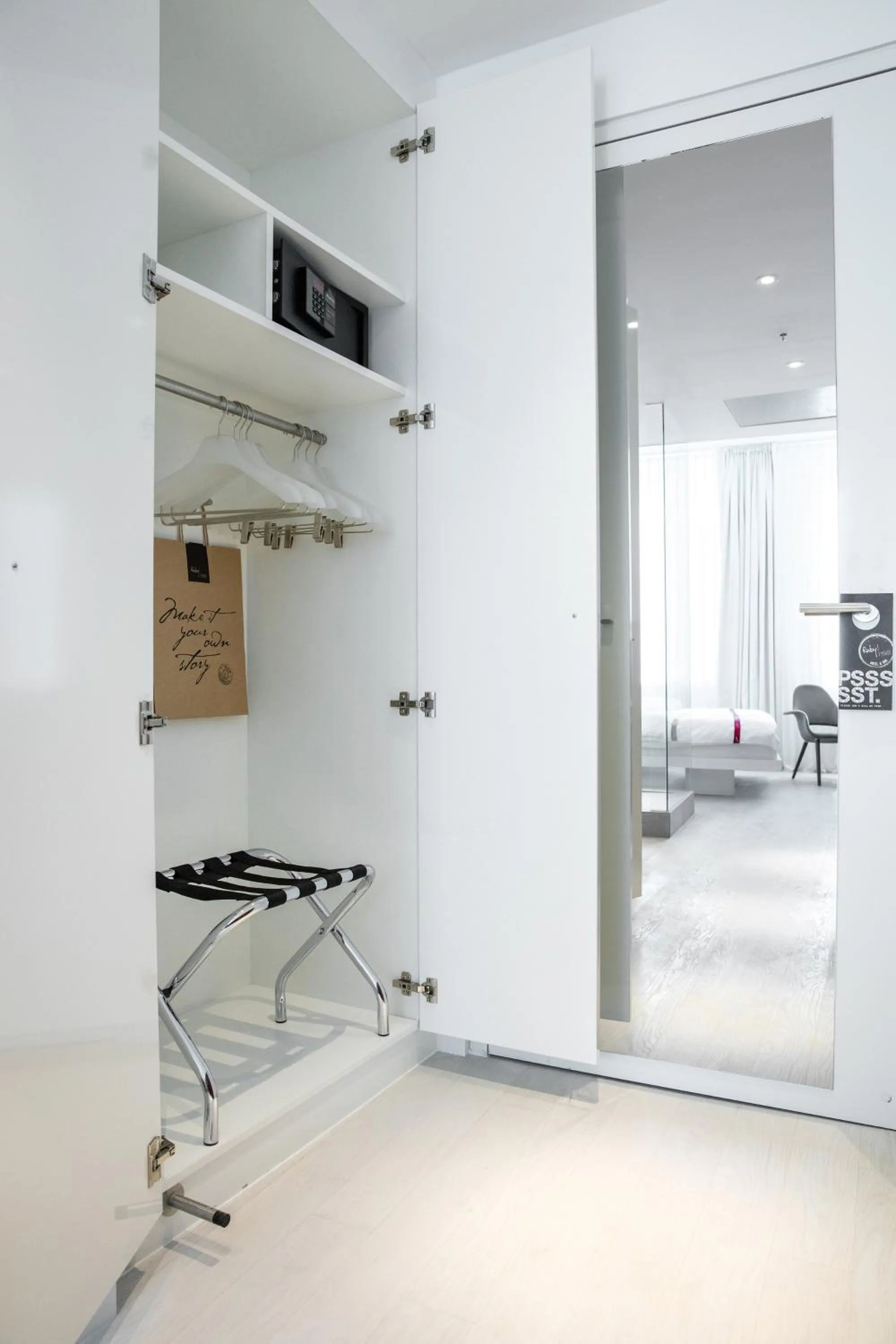 Photo of the whole room, Bed in Ruby Marie Hotel Vienna