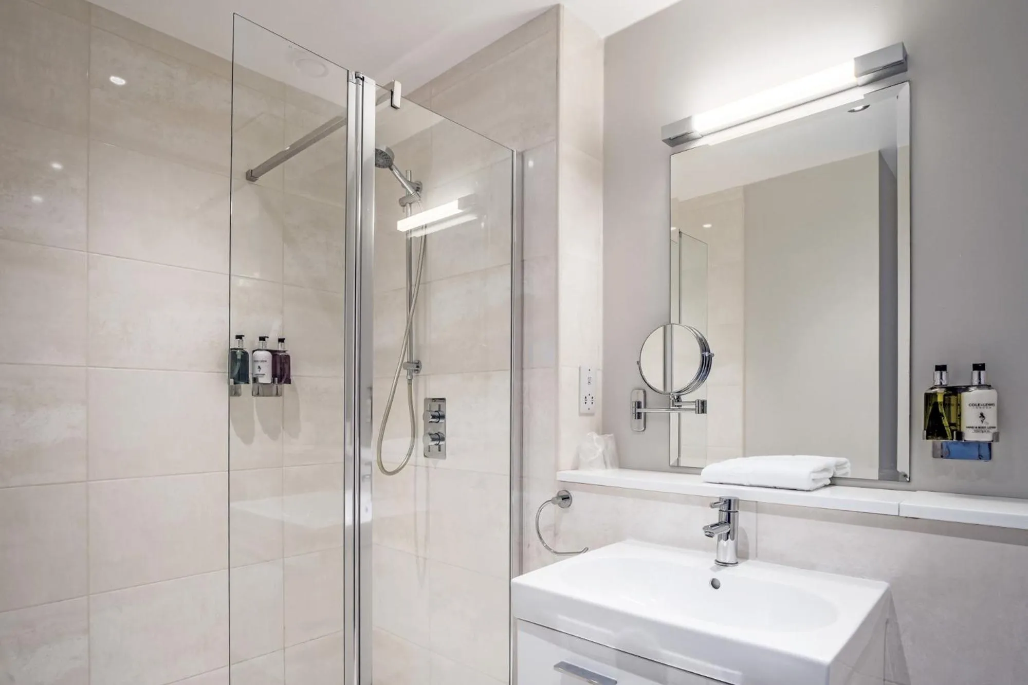 Shower in Cotswolds Hotel & Spa