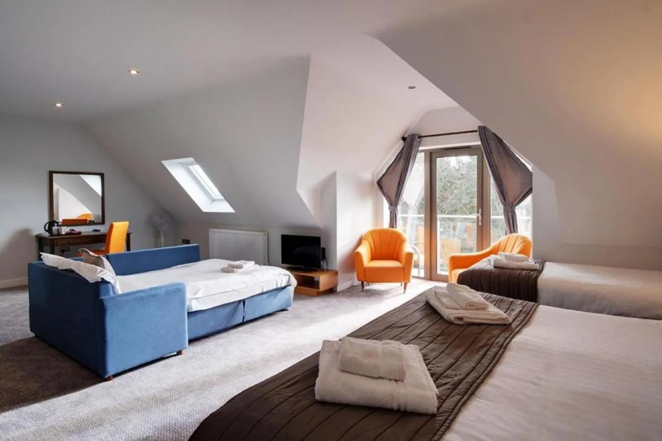 Bed in Cotswolds Hotel & Spa