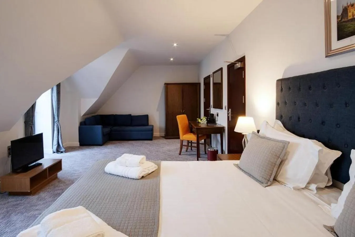 Bed in Cotswolds Hotel & Spa