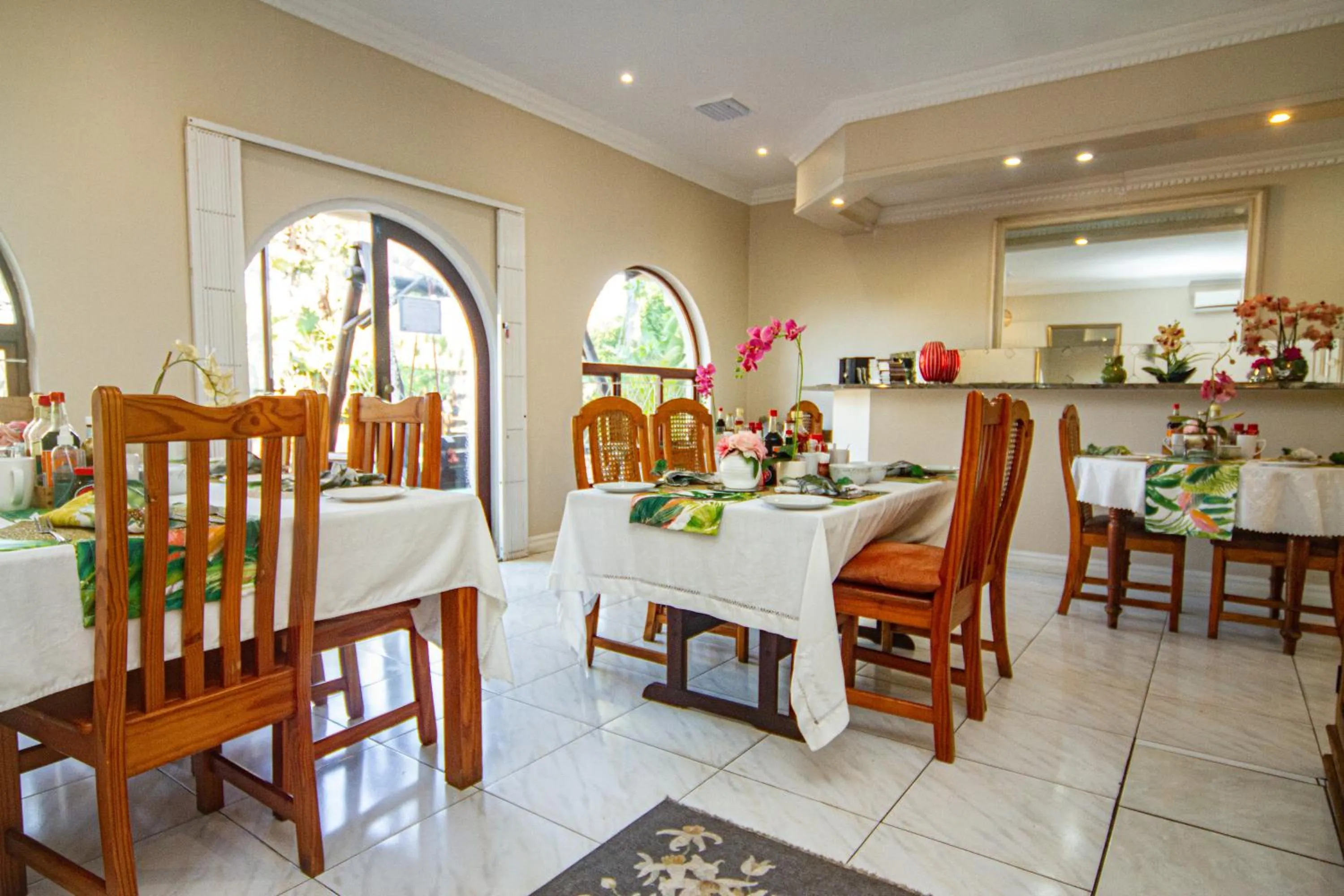 Food and drinks in La Loggia Bed and Breakfast