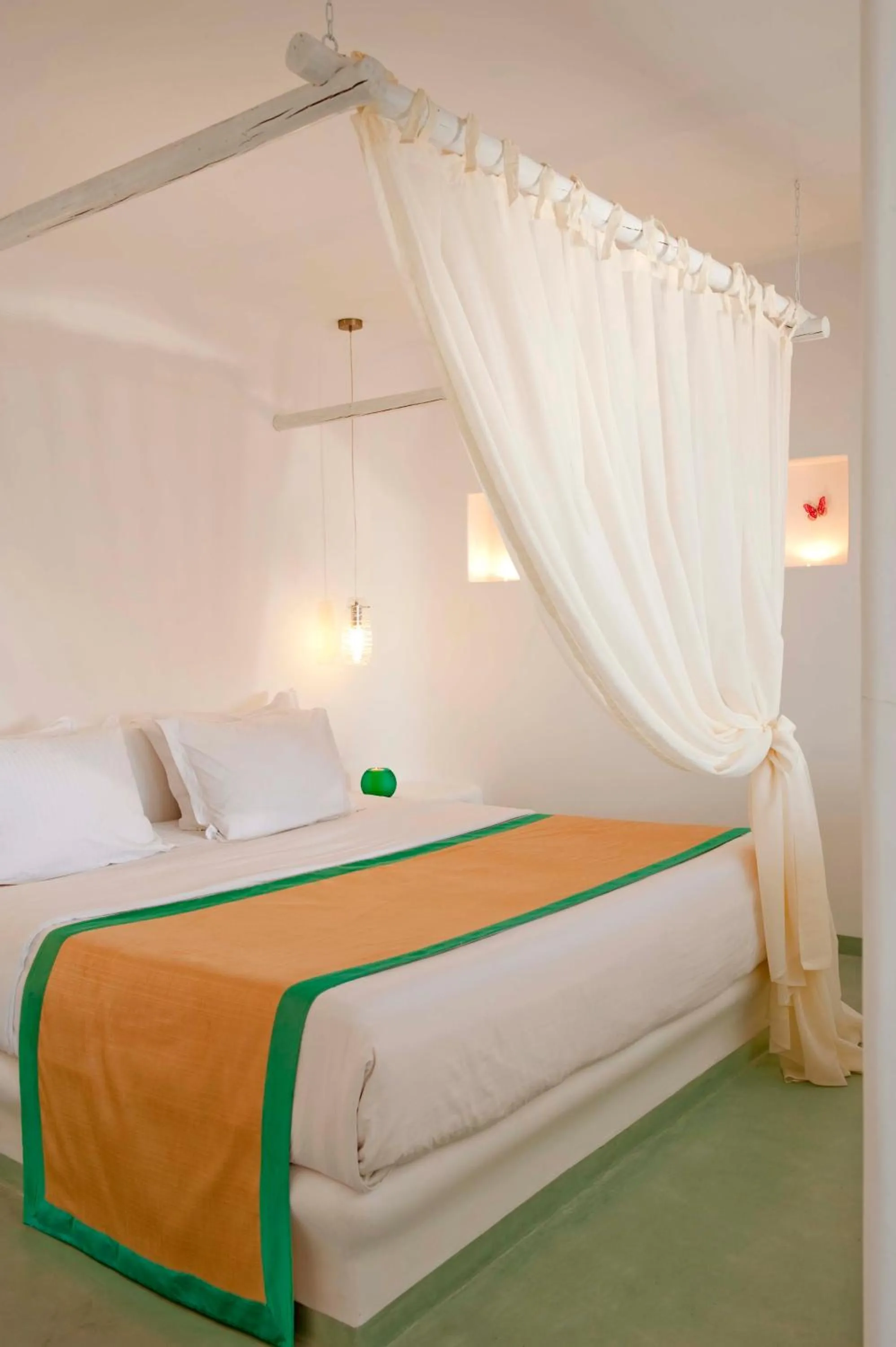 Bed in Absolute Bliss