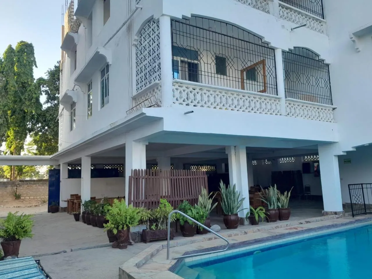 Apartment with Pool View  - single occupancy in Global African apart hotel