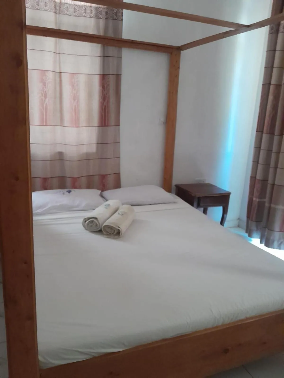 Apartment with Pool View  - single occupancy in Global African apart hotel