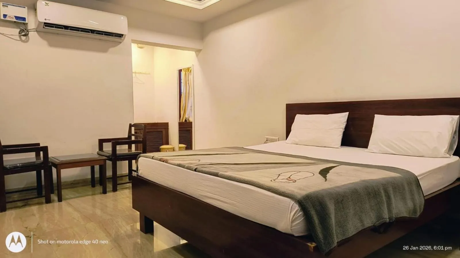 Economy Double Room in Hotel Raya's Annexe 1