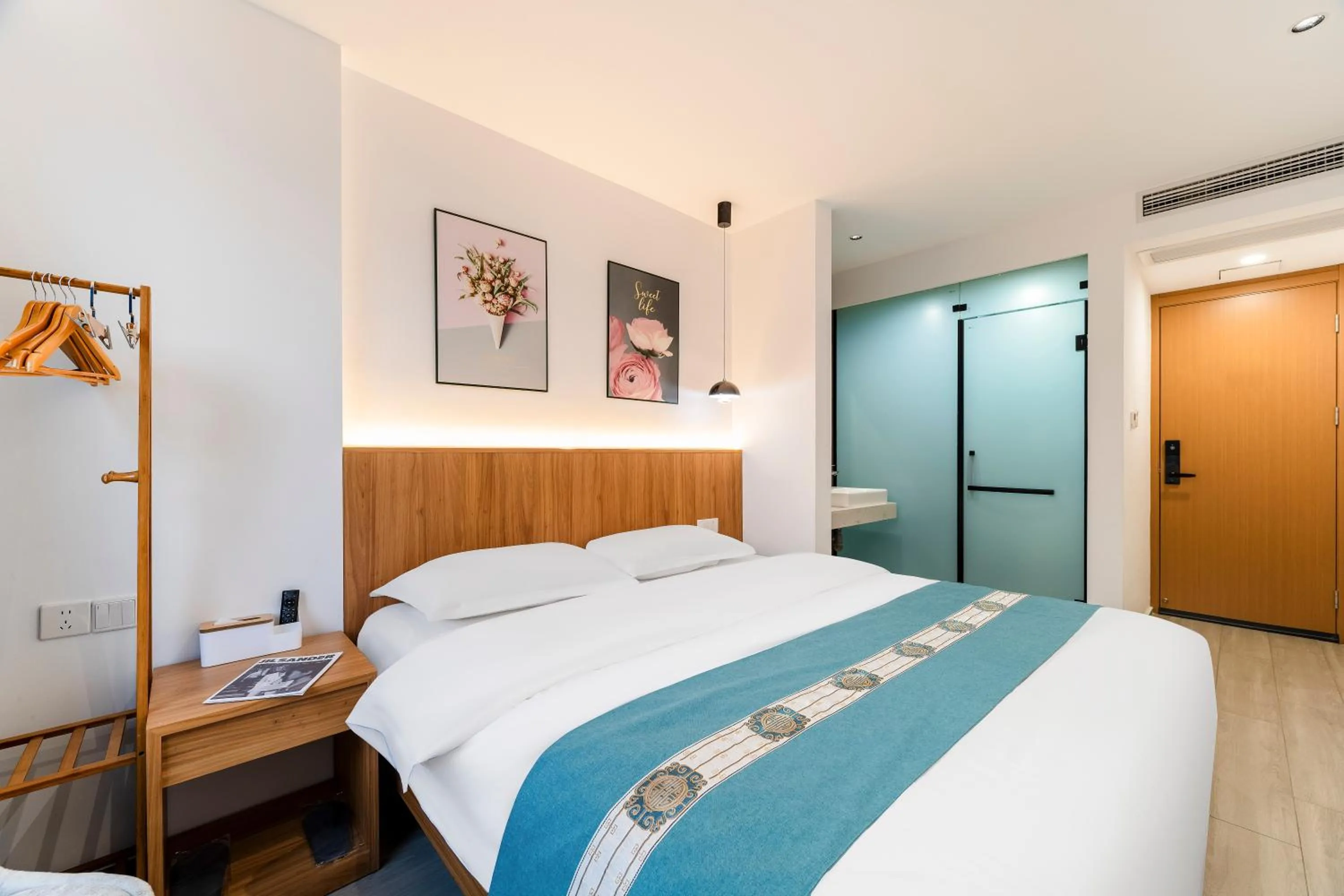 Bed in Huang Mountain Wangfeng Hotel