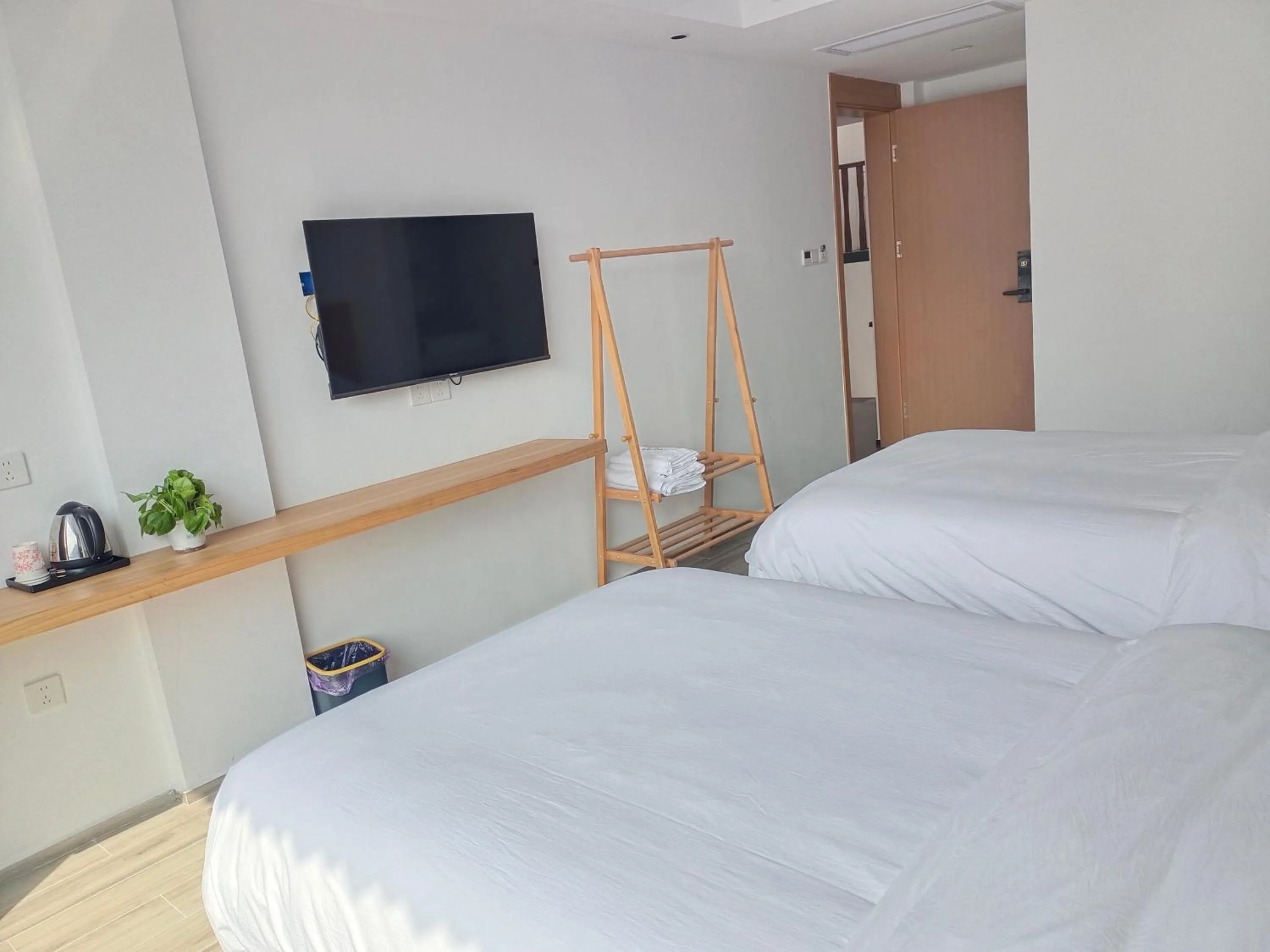 Twin Room with Mountain View in Huang Mountain Wangfeng Hotel