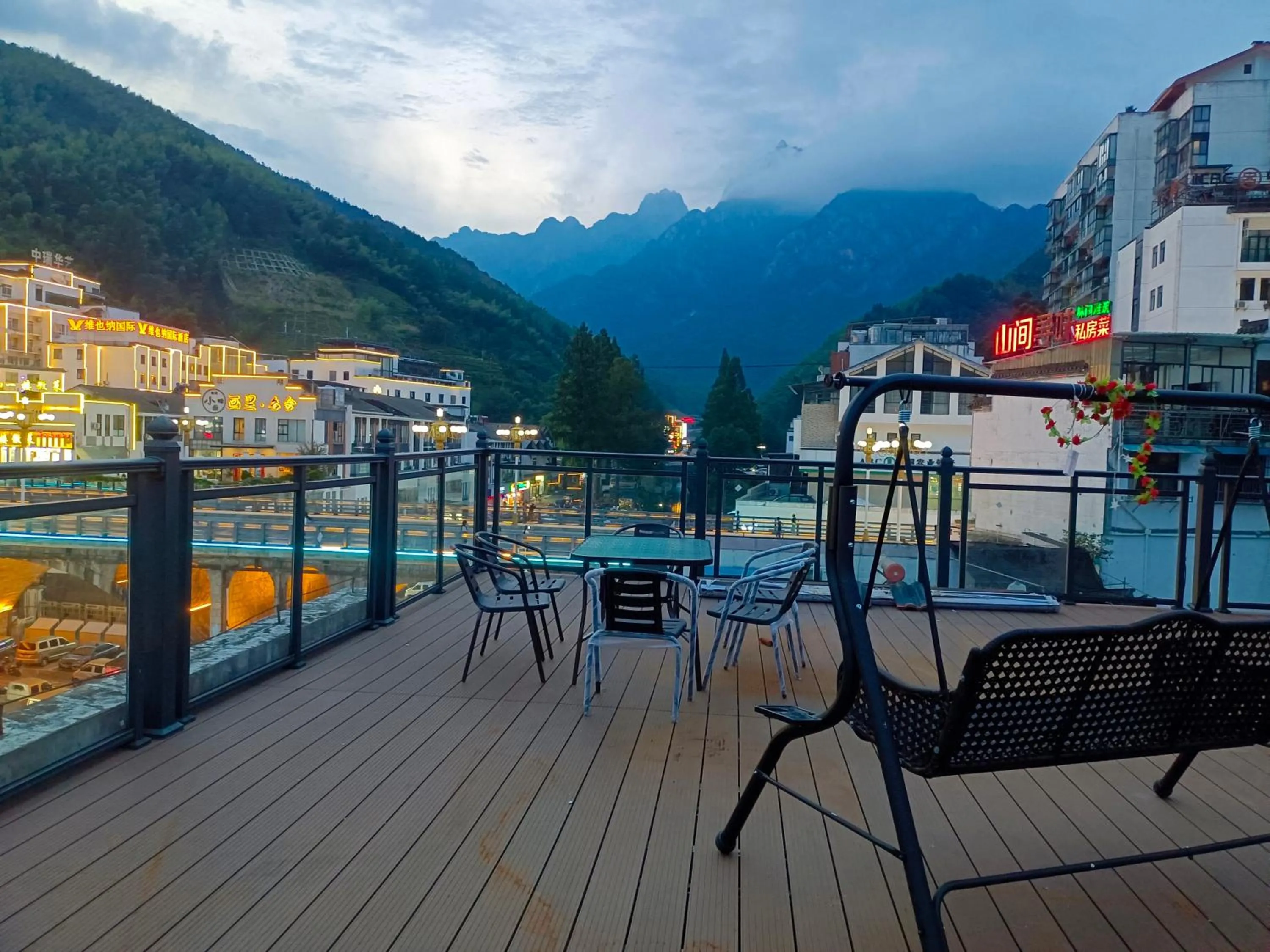 Balcony/Terrace in Huang Mountain Wangfeng Hotel