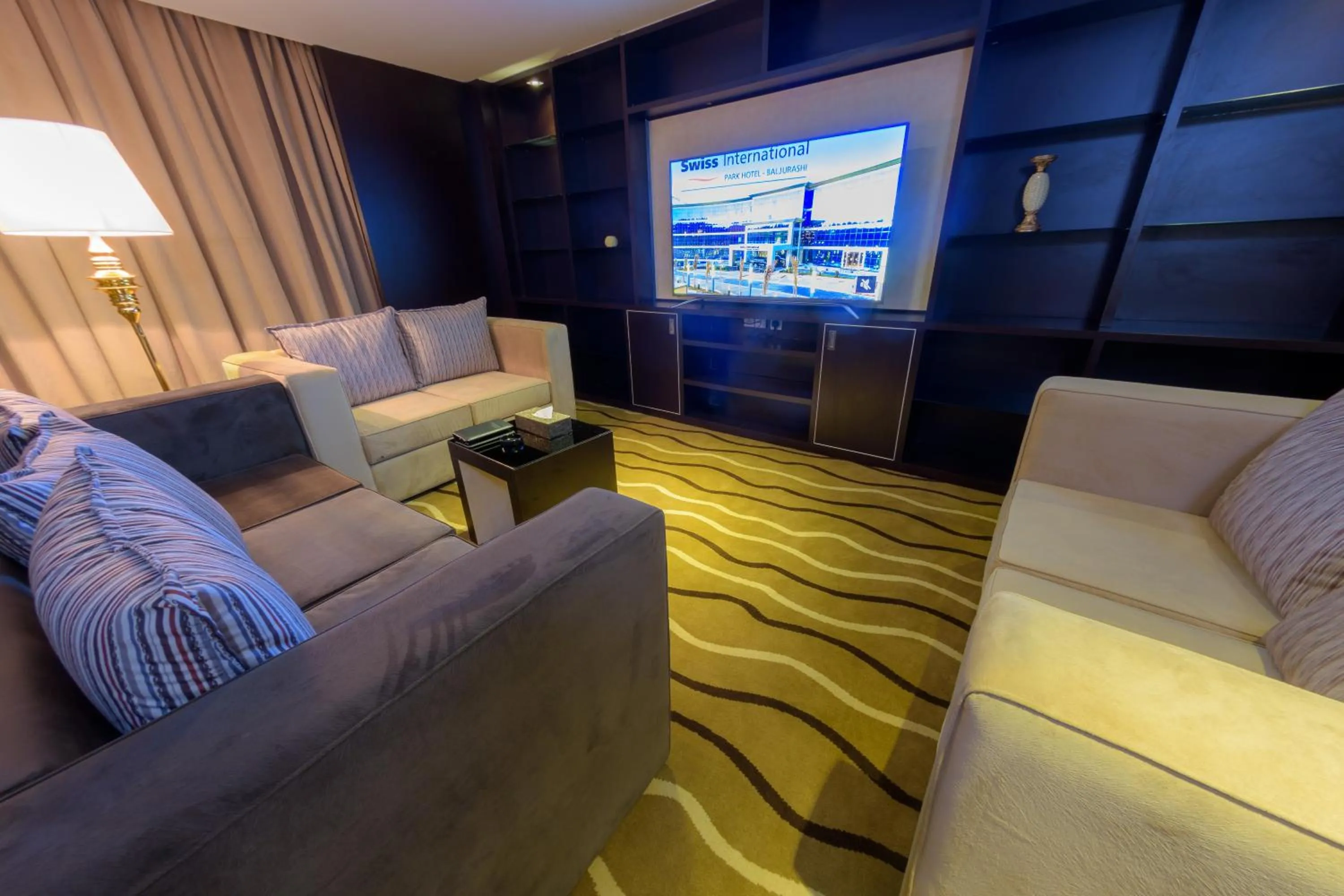 TV and multimedia in National Park Hotel