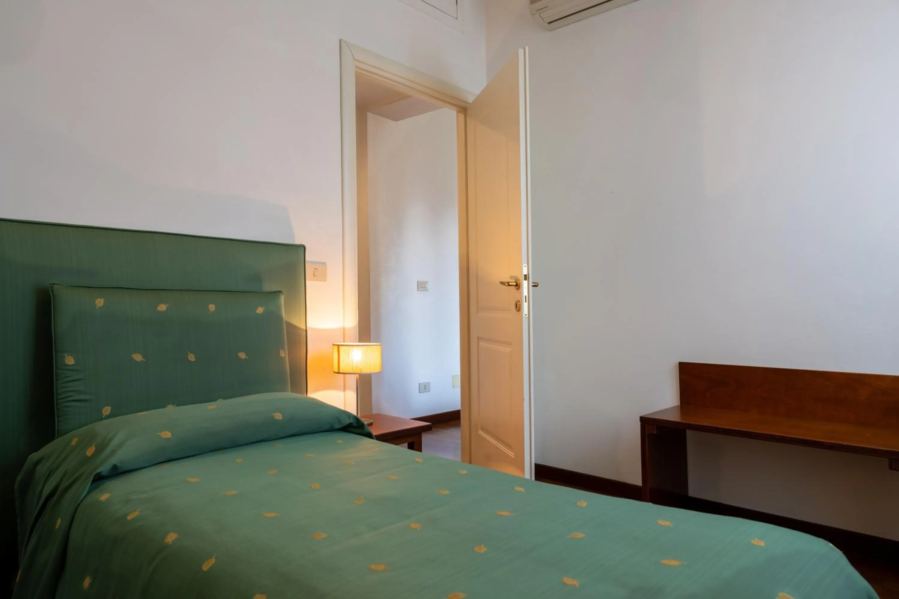 Bedroom, Bed in Corte Nova