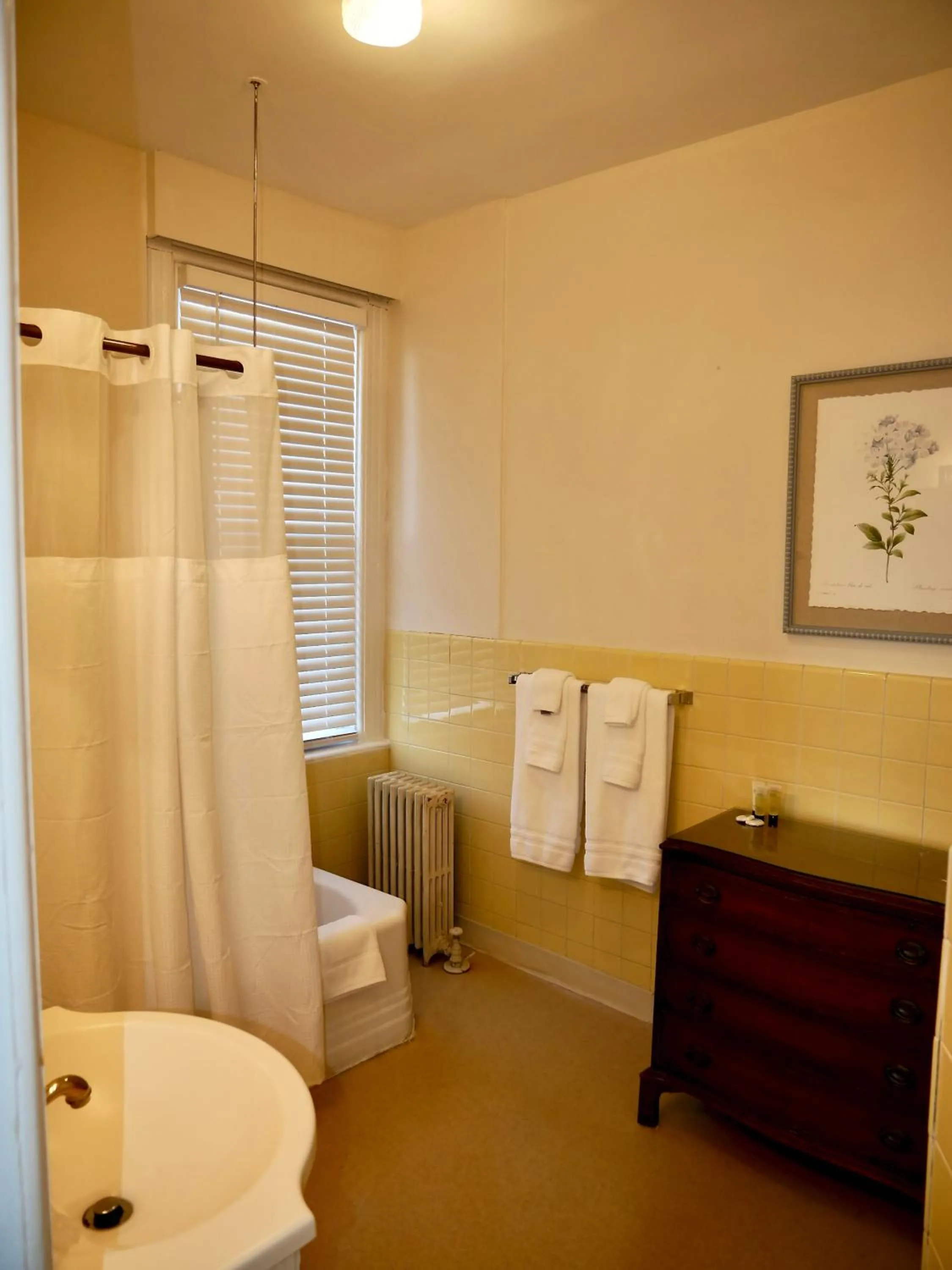 Bathroom in Turkey Hill Inn