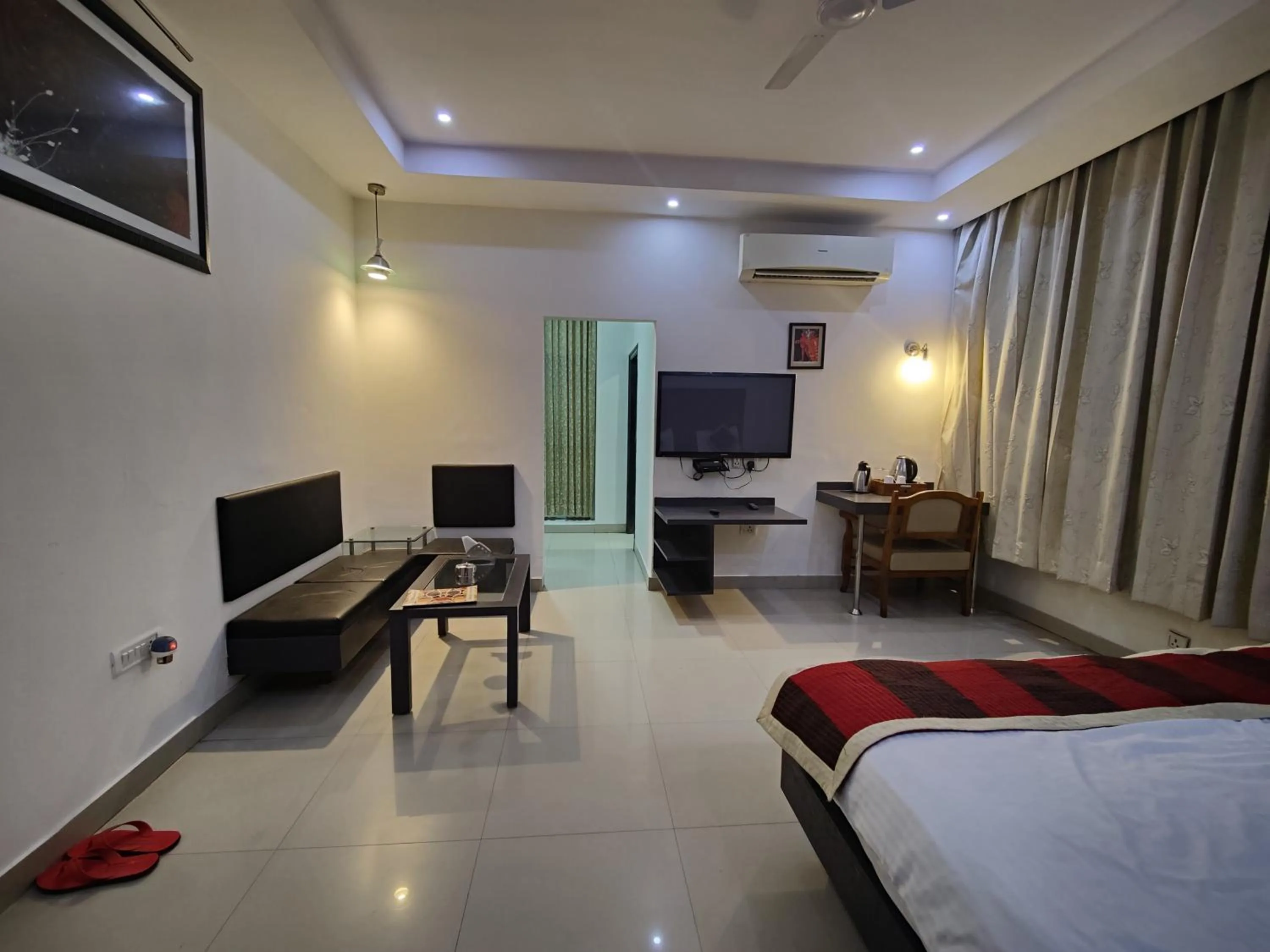 Bed in Hotel Vikramaditya