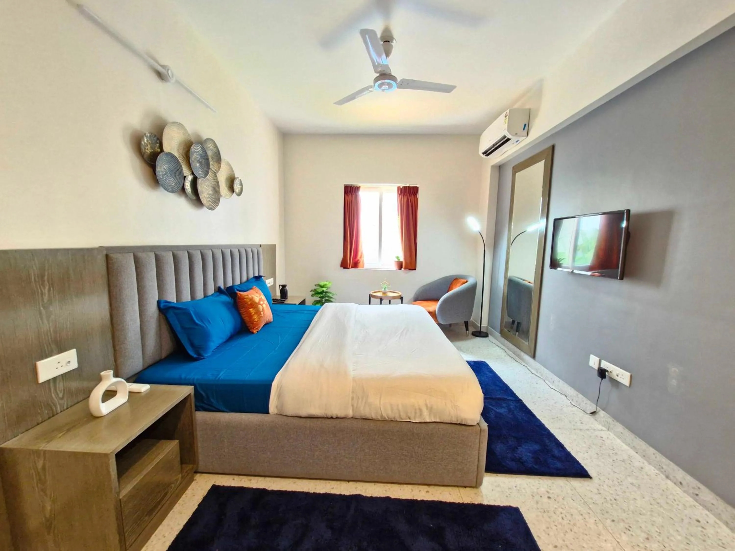 Bedroom, Bed in Sereno By Dancenter - 1 BHK Apartment In Siolim