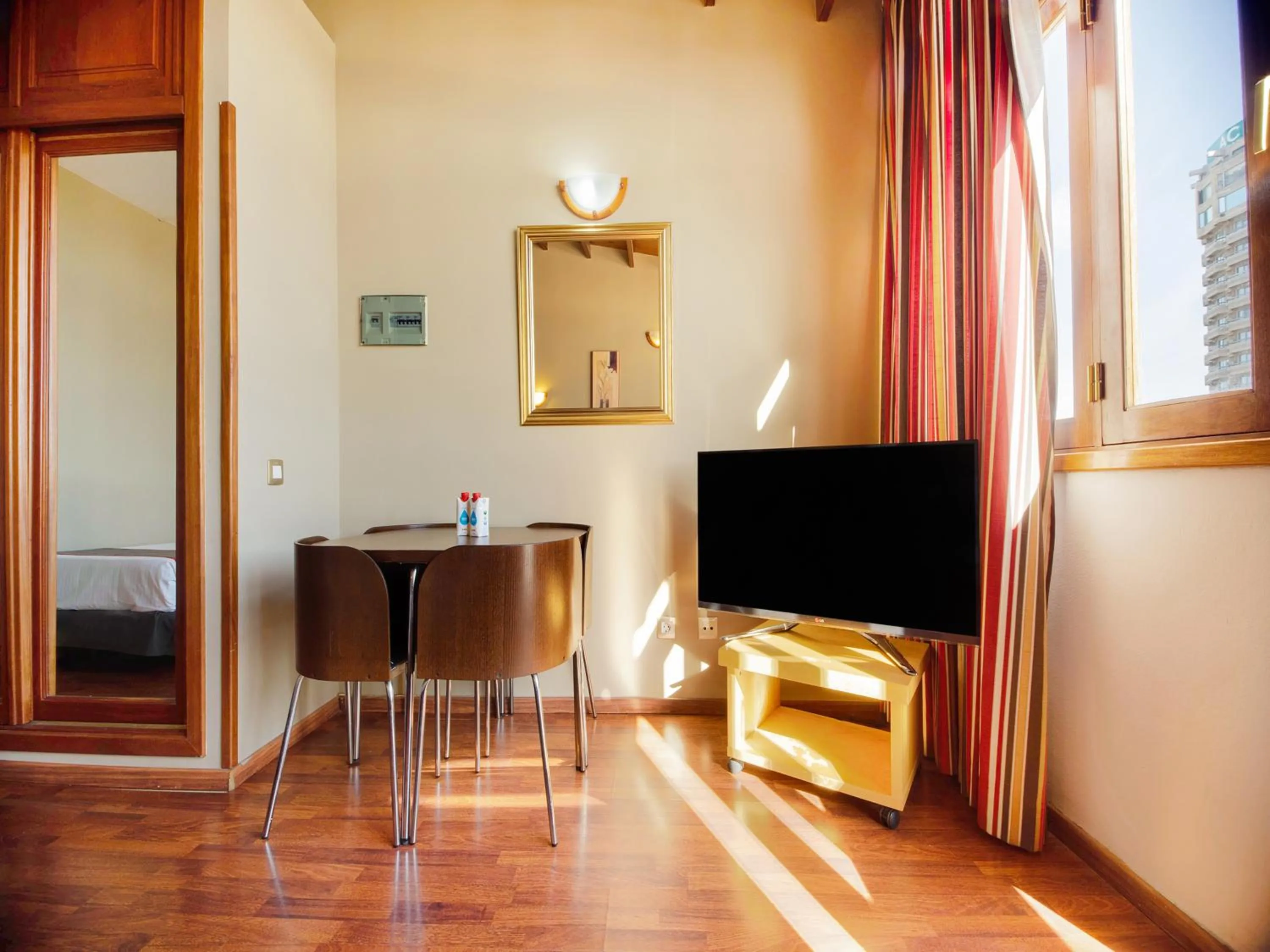 TV and multimedia in Miami Santa Catalina