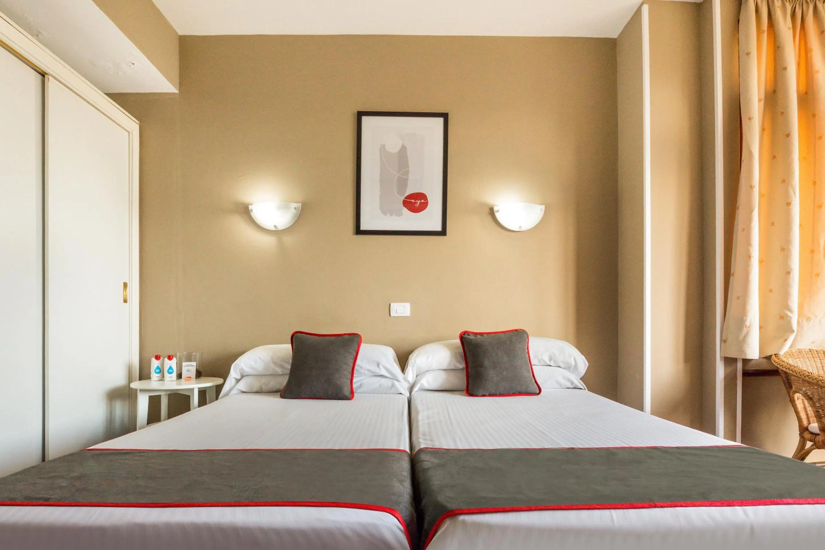 Bedroom, Bed in Miami Santa Catalina