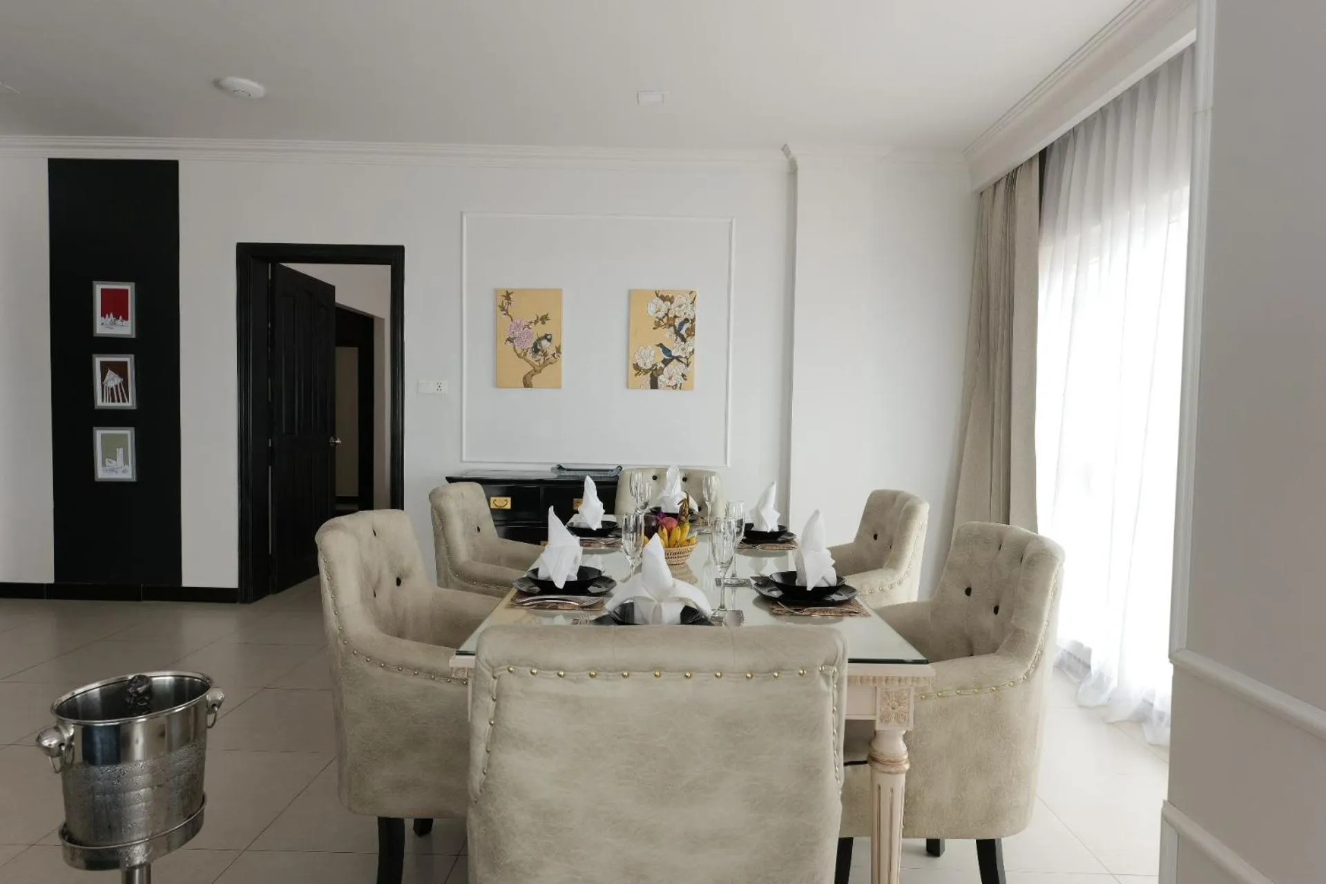 Dining area in Queenco Hotel & Casino