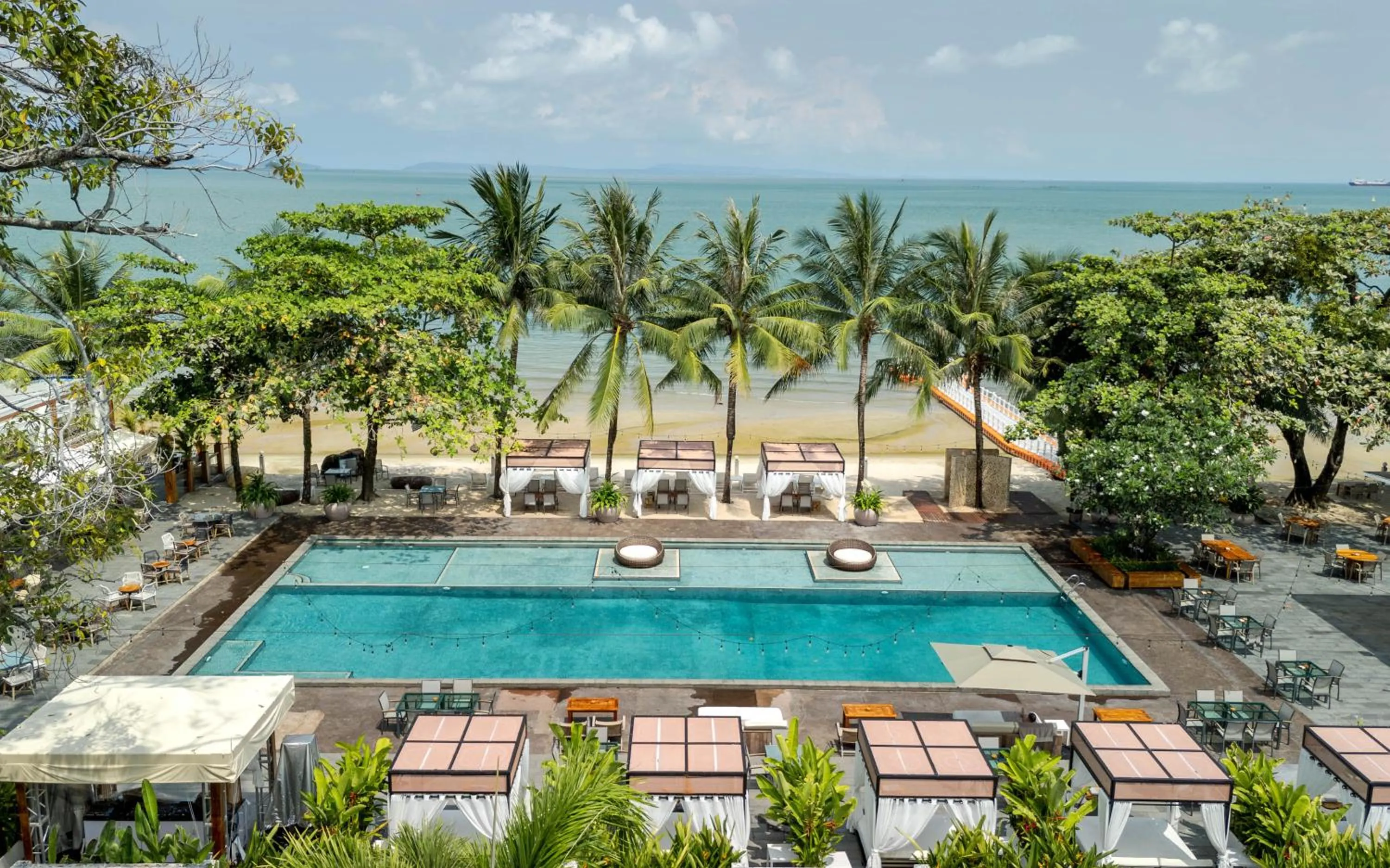 Day in Queenco Hotel & Casino