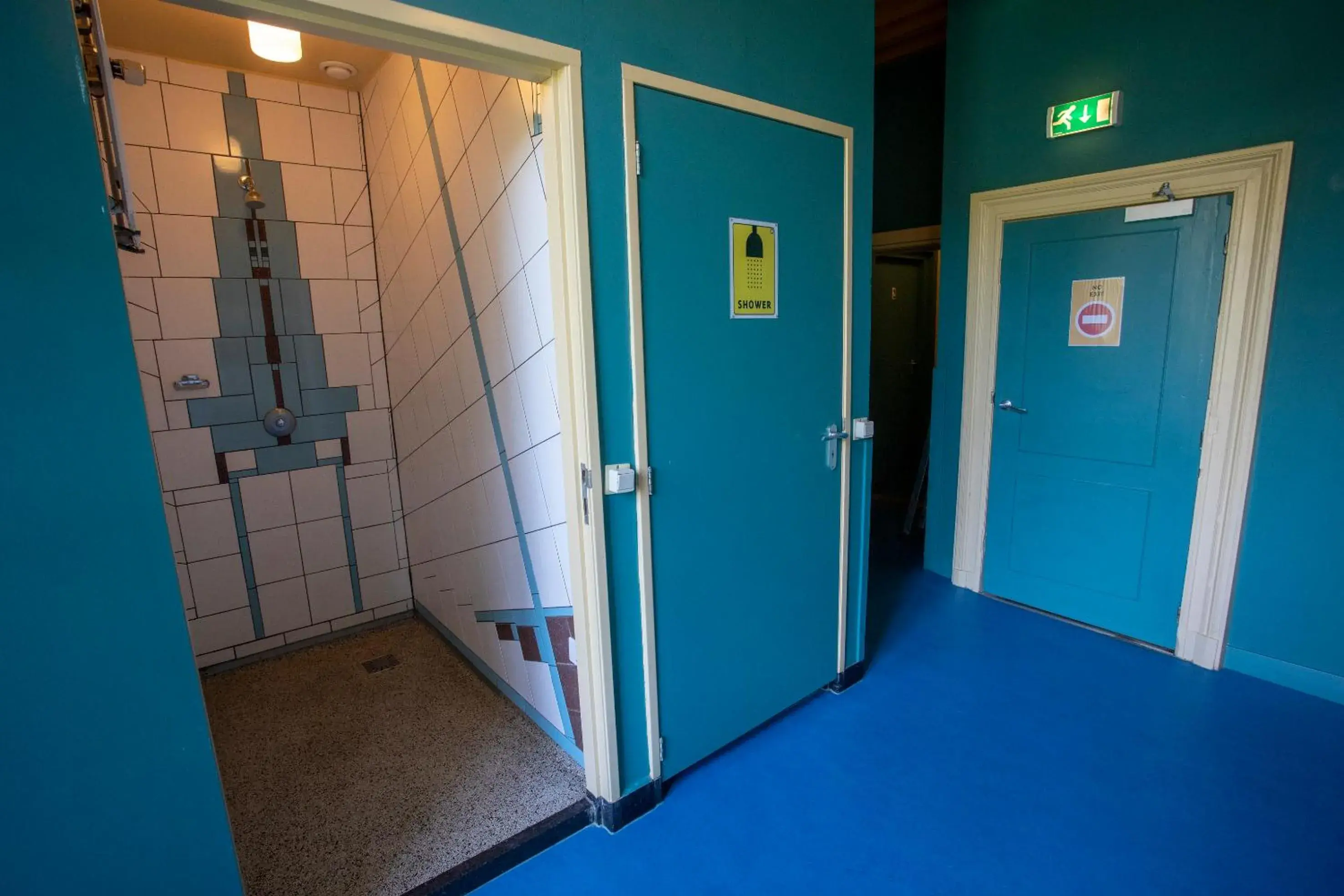 Standard Twin Room with Shared Bathroom in Strowis Hostel Standard Twin Room with Shared Bathroom in Strowis Hostel