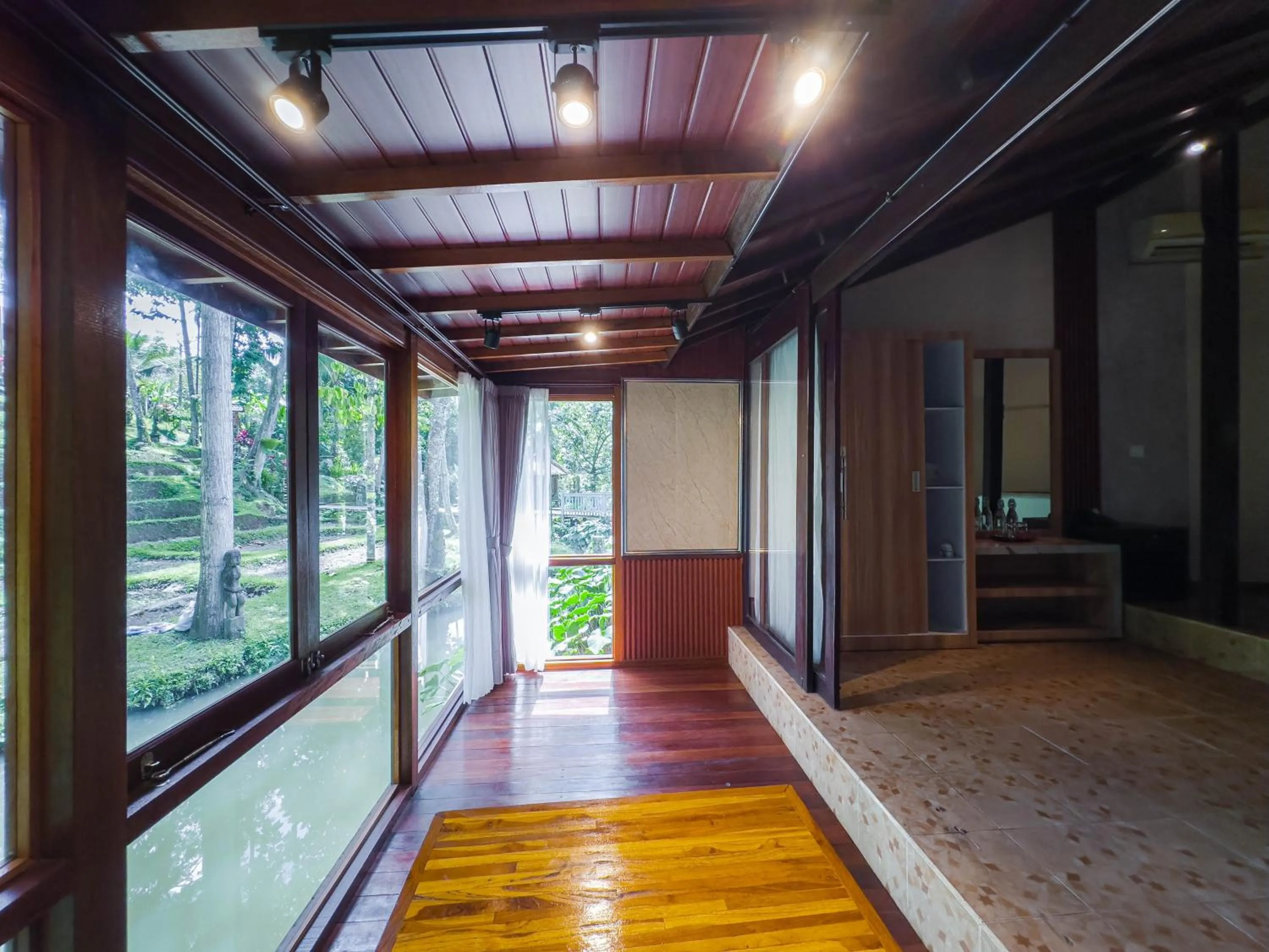 Seating area in Ubud Sari Health Resort