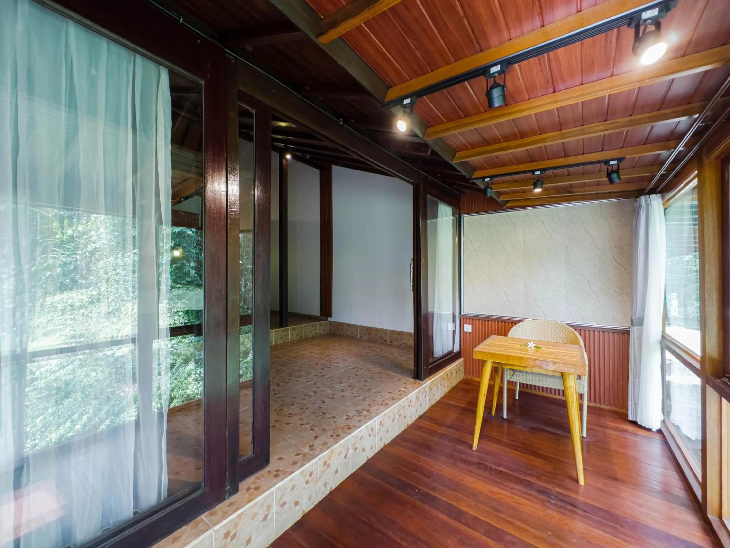Seating area in Ubud Sari Health Resort