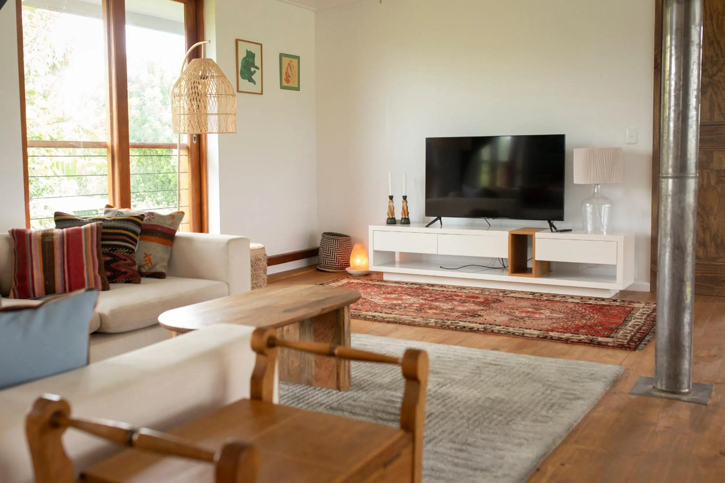 TV and multimedia in Moonshine on Whiskey Creek