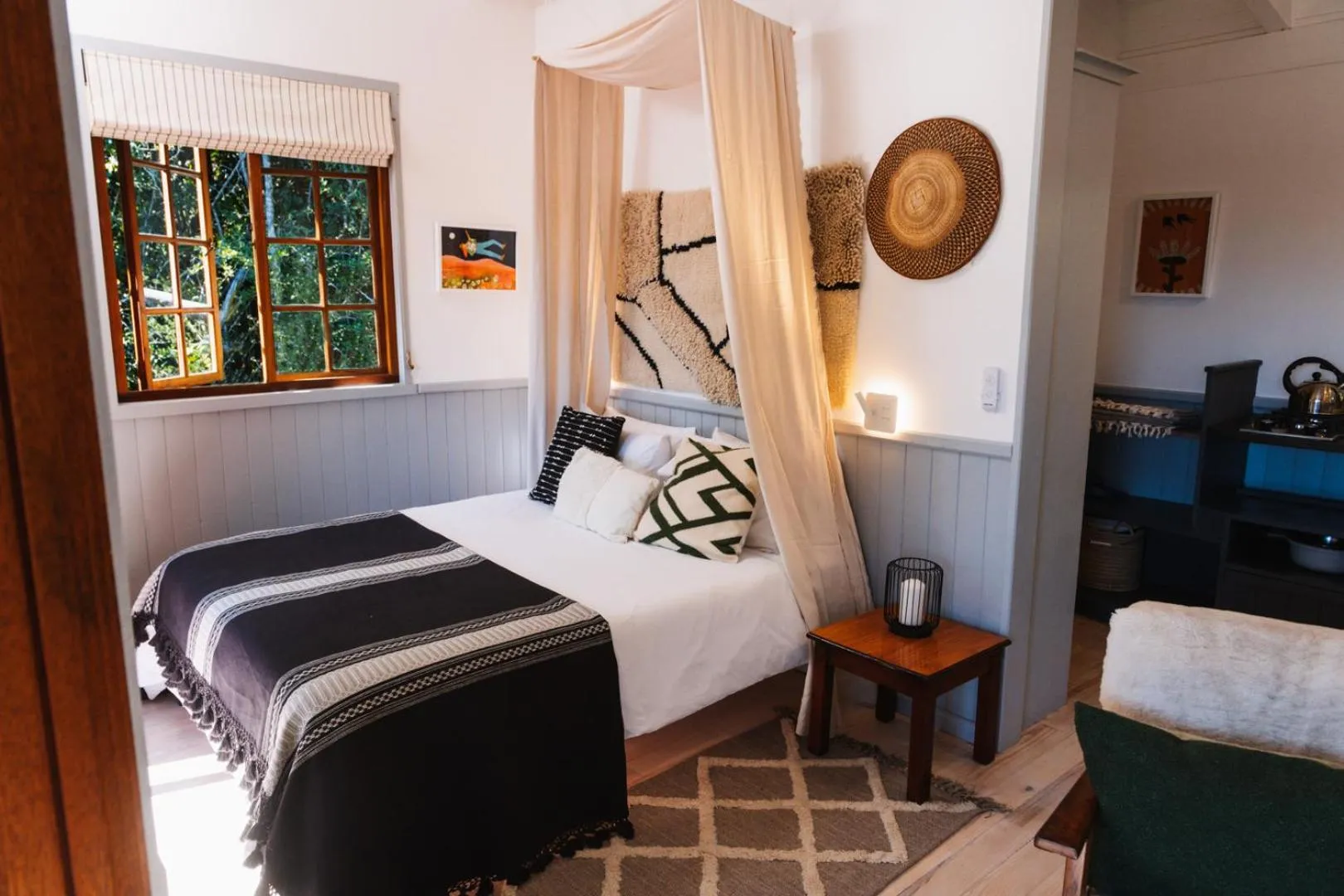 Bed in Moonshine on Whiskey Creek