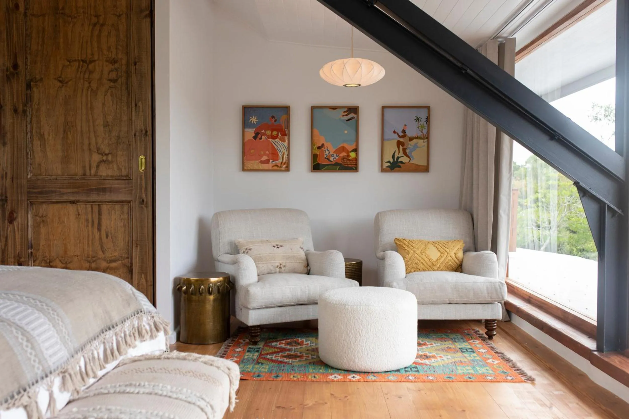 Seating area in Moonshine on Whiskey Creek