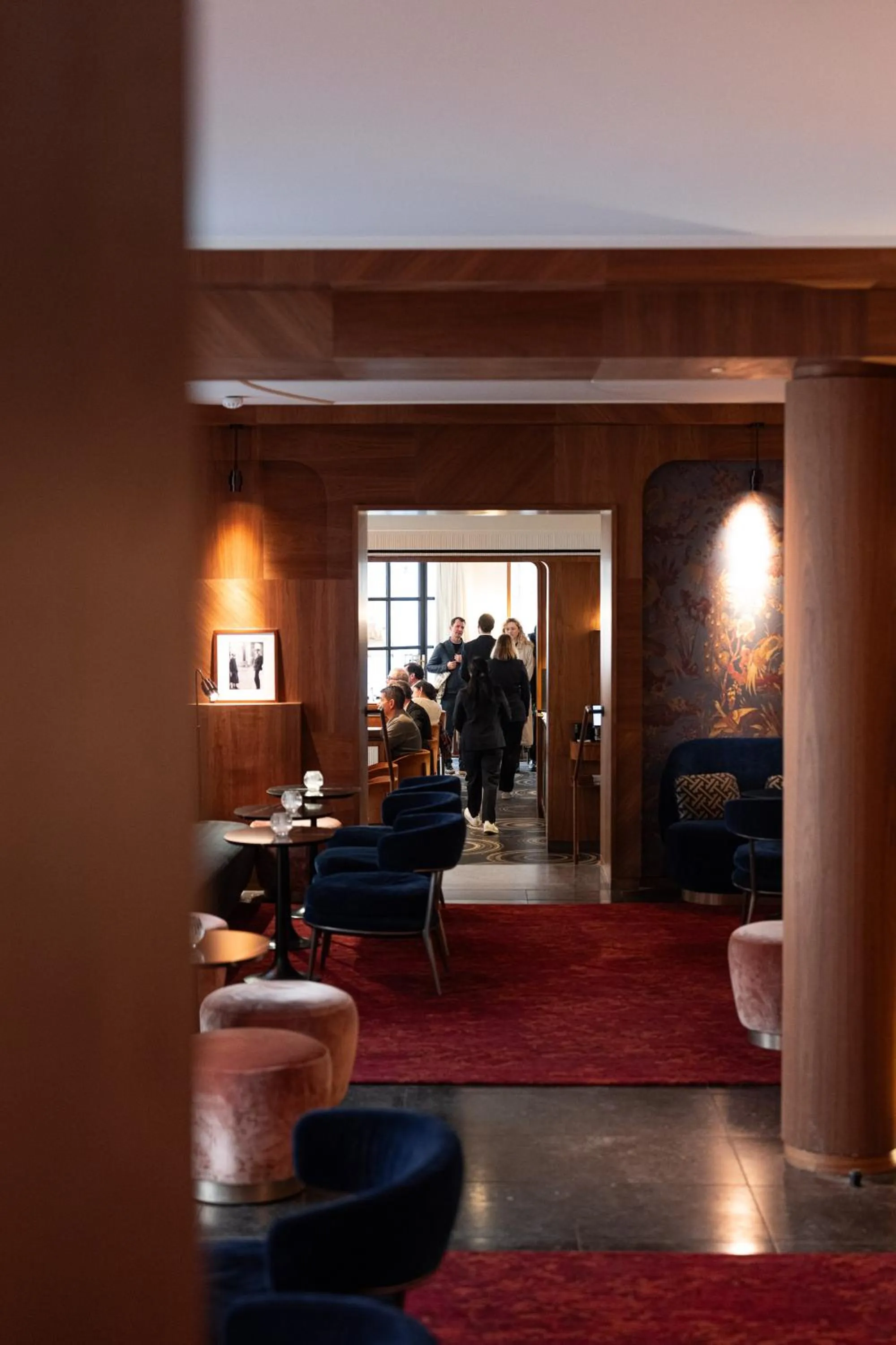 Lounge or bar in Pavillon Faubourg Saint-Germain & Spa