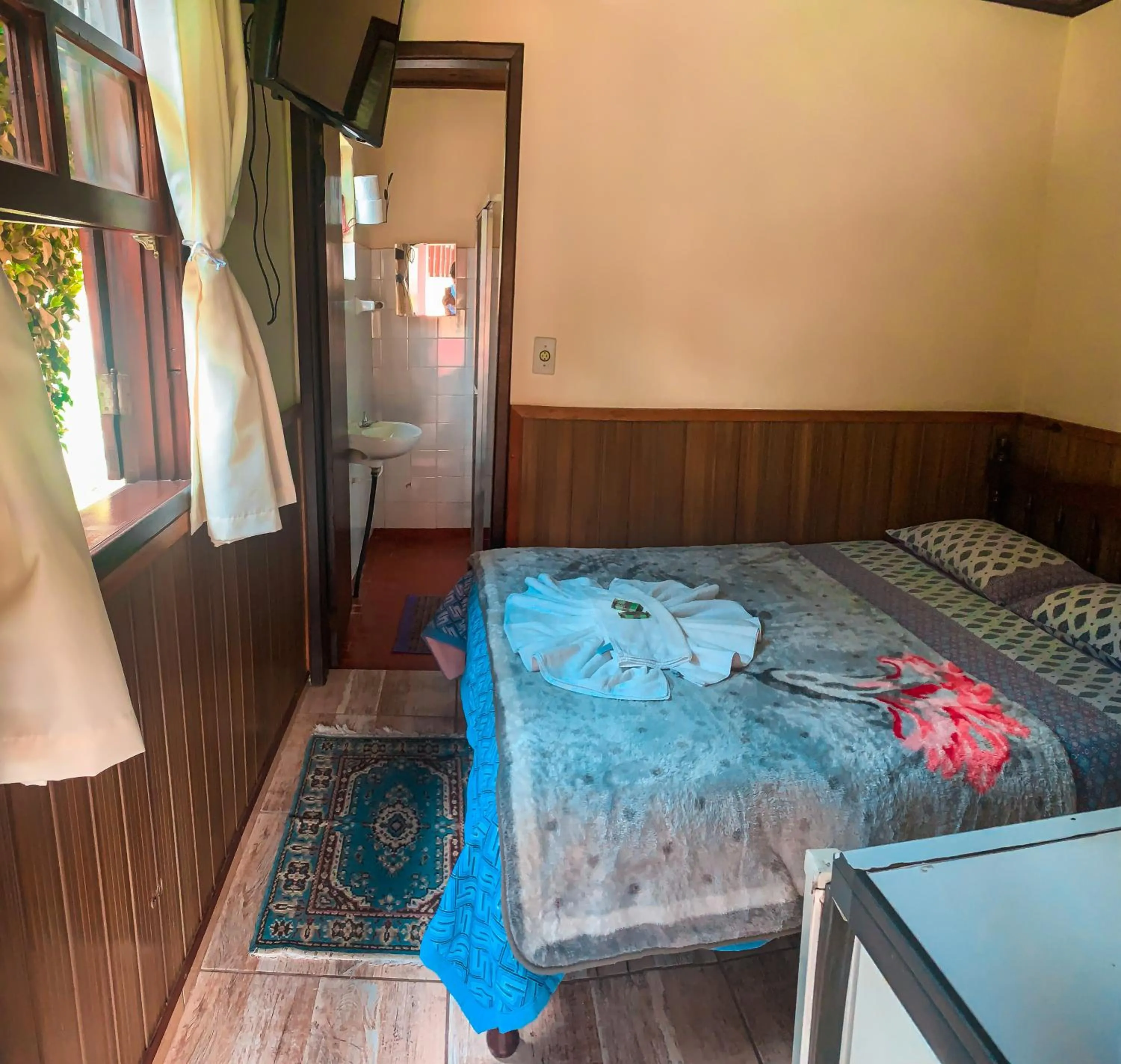 Photo of the whole room, Bed in Pousada Águas Claras