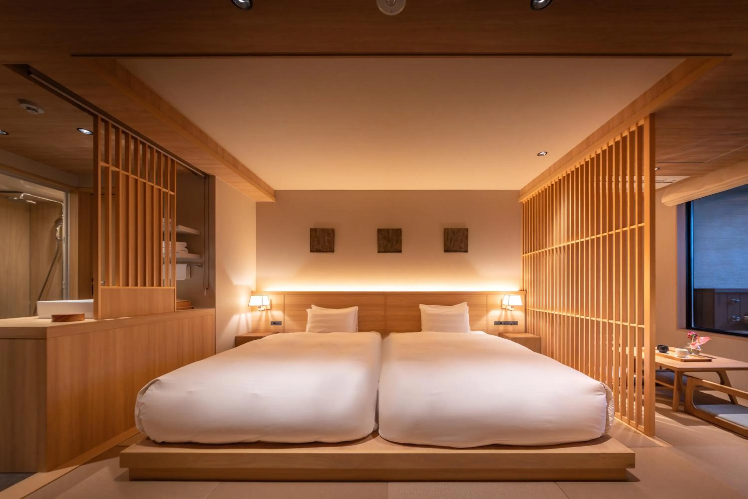 Photo of the whole room, Bed in Atarayo Nishiizu Onsen