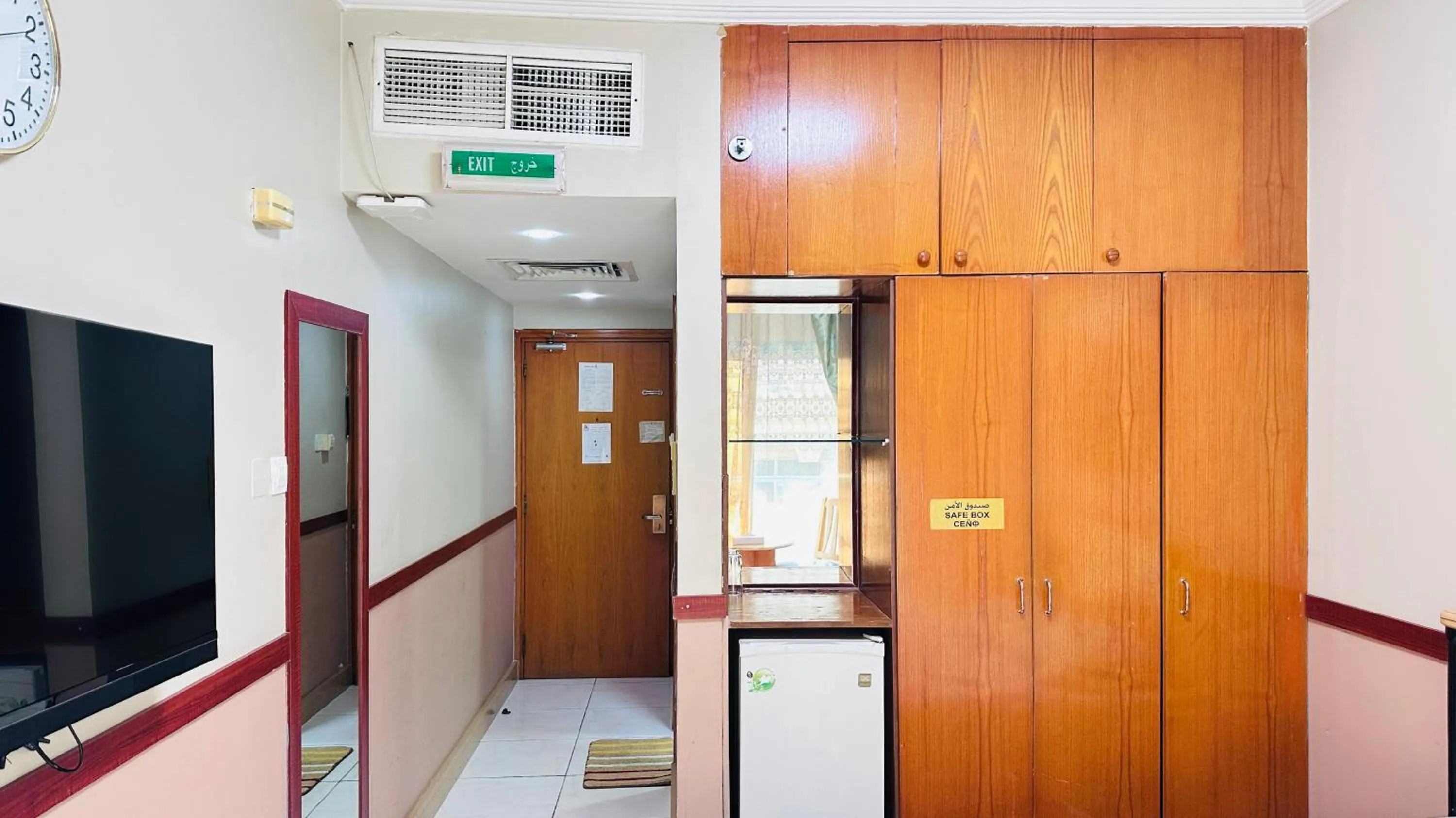 air conditioner in Collection O San Marino Hotel