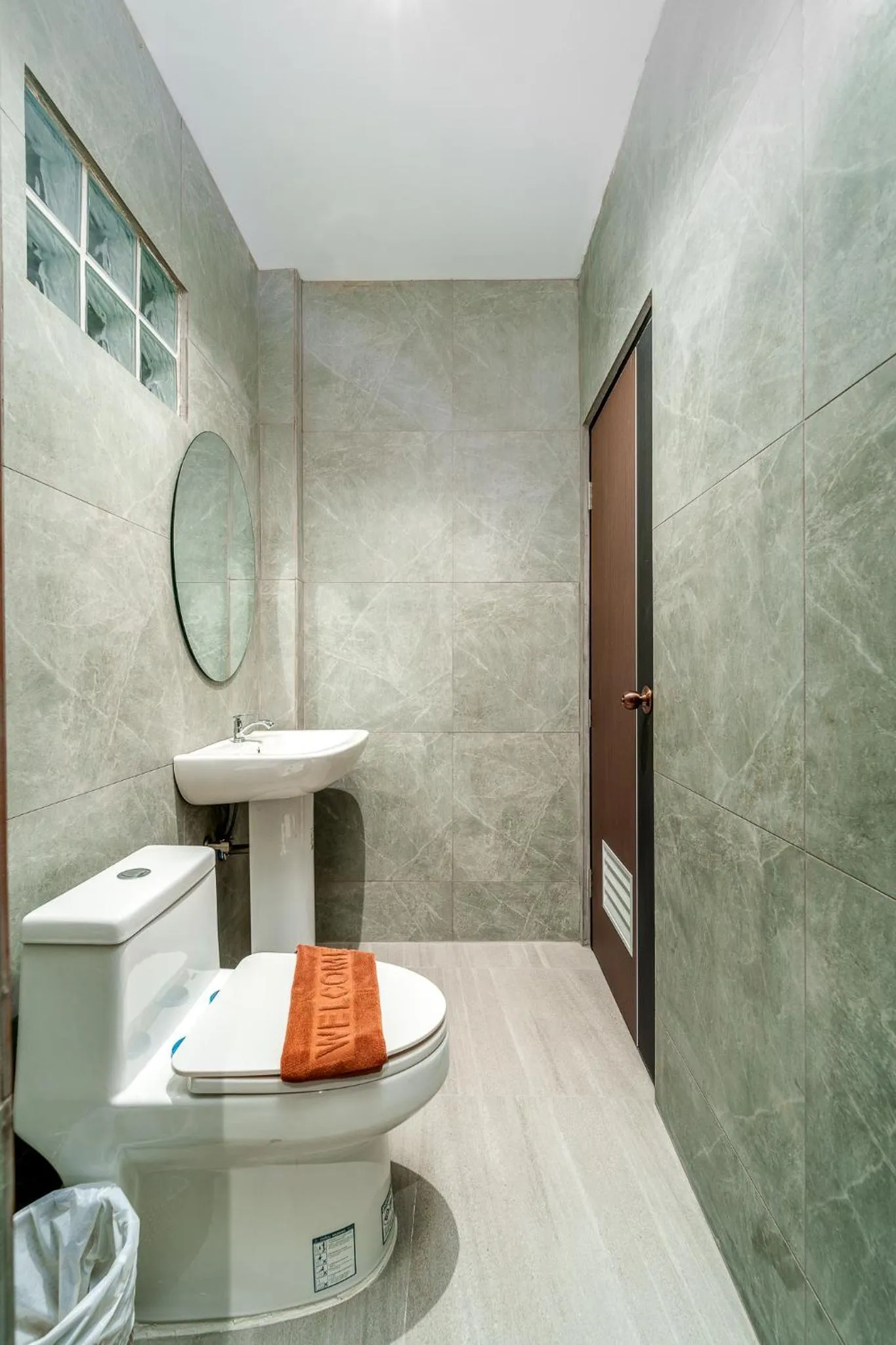 Bathroom in Villa Navin Beach Residence