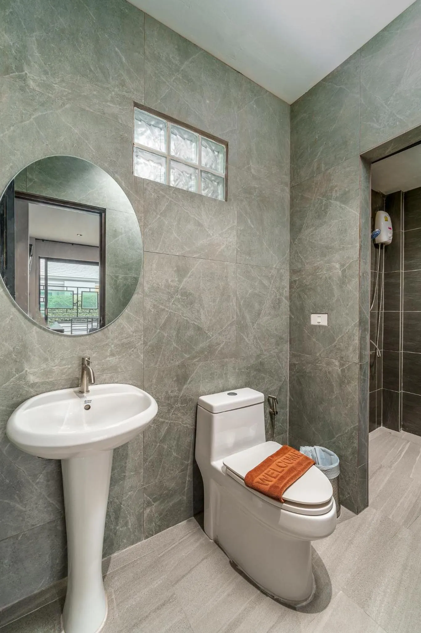 Bathroom in Villa Navin Beach Residence