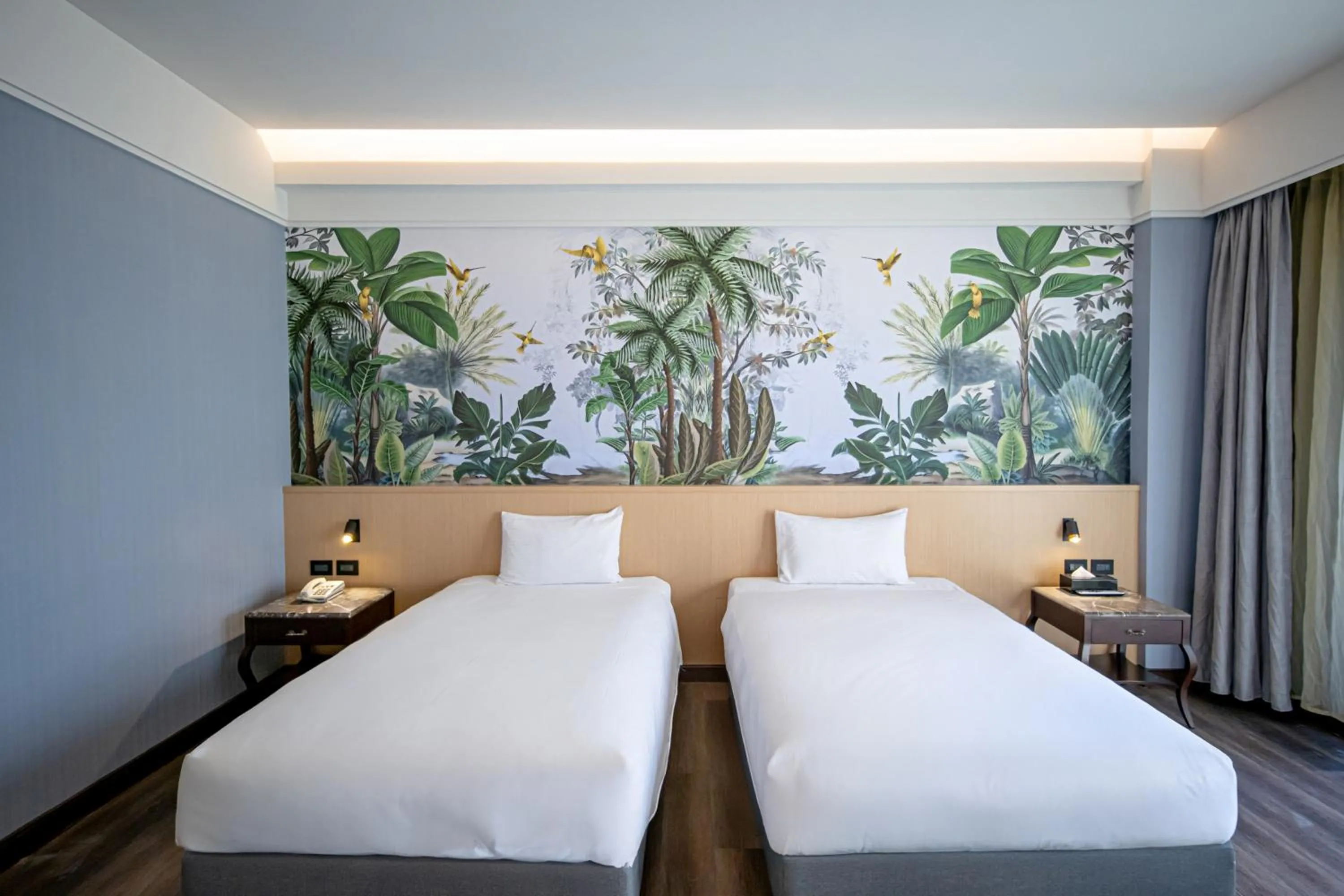 Standard Double Room with Twin Beds in Formosa Garden Hotel