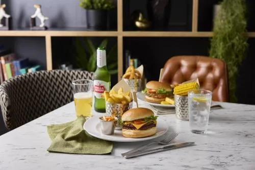 Travelodge London Raynes Park