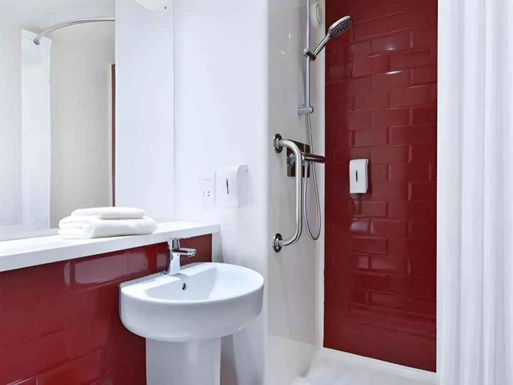 Travelodge Chichester Central