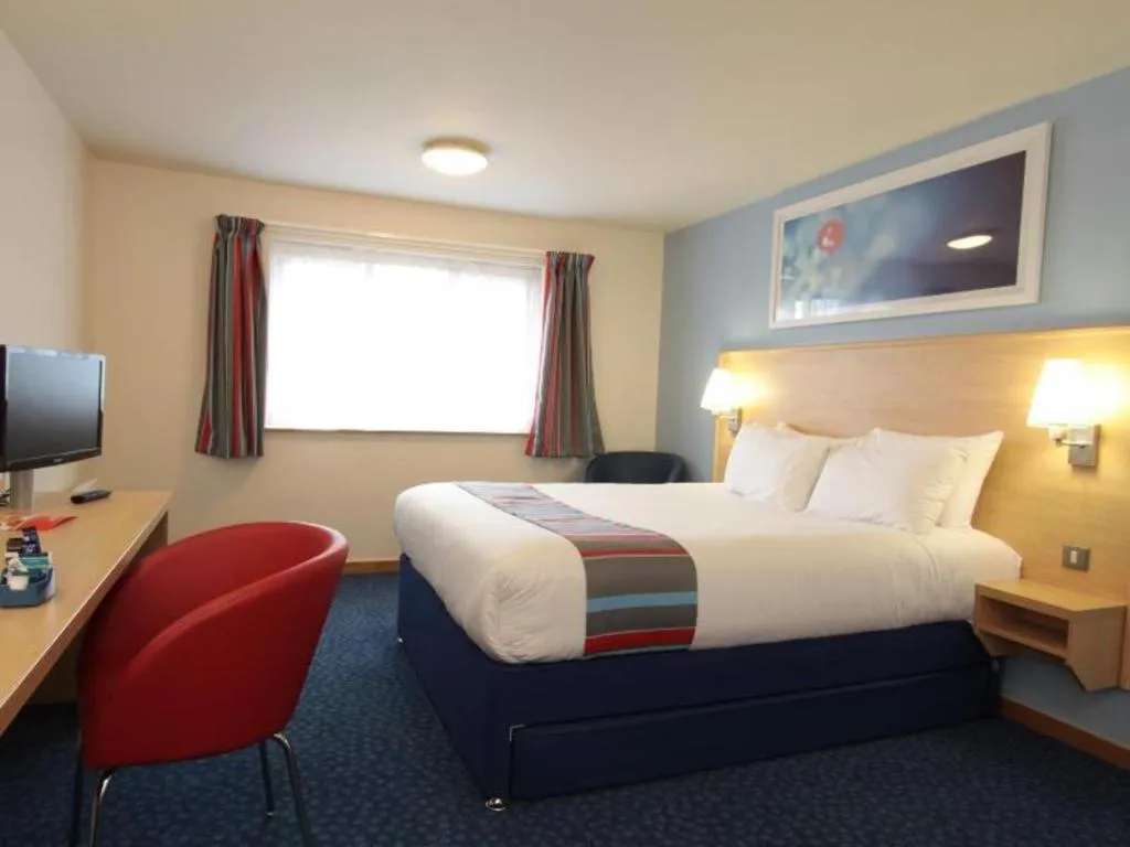 Bed in Travelodge Plymouth