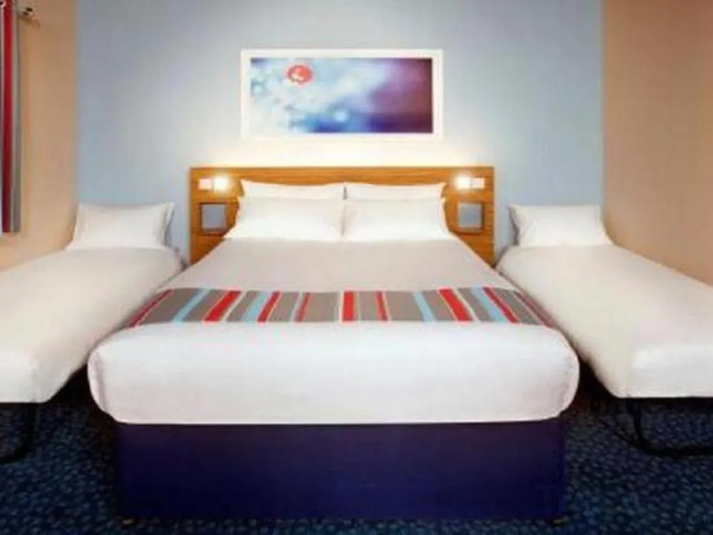 Bed in Travelodge Bradford Central