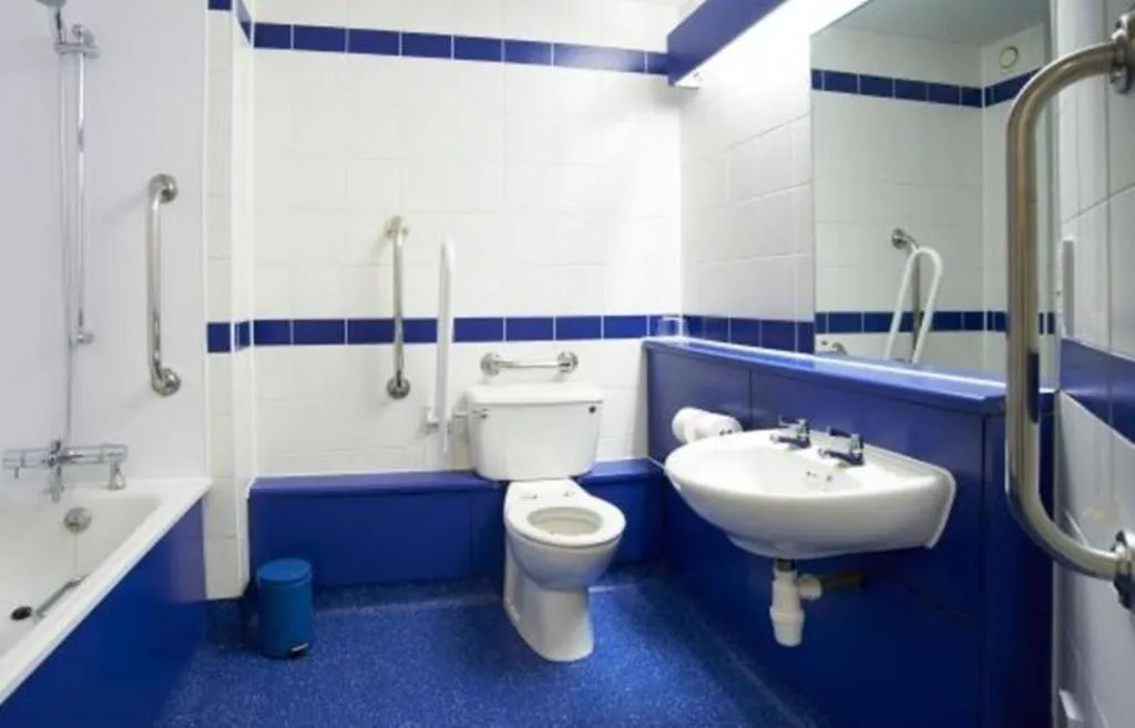 Travelodge Shrewsbury Battlefield