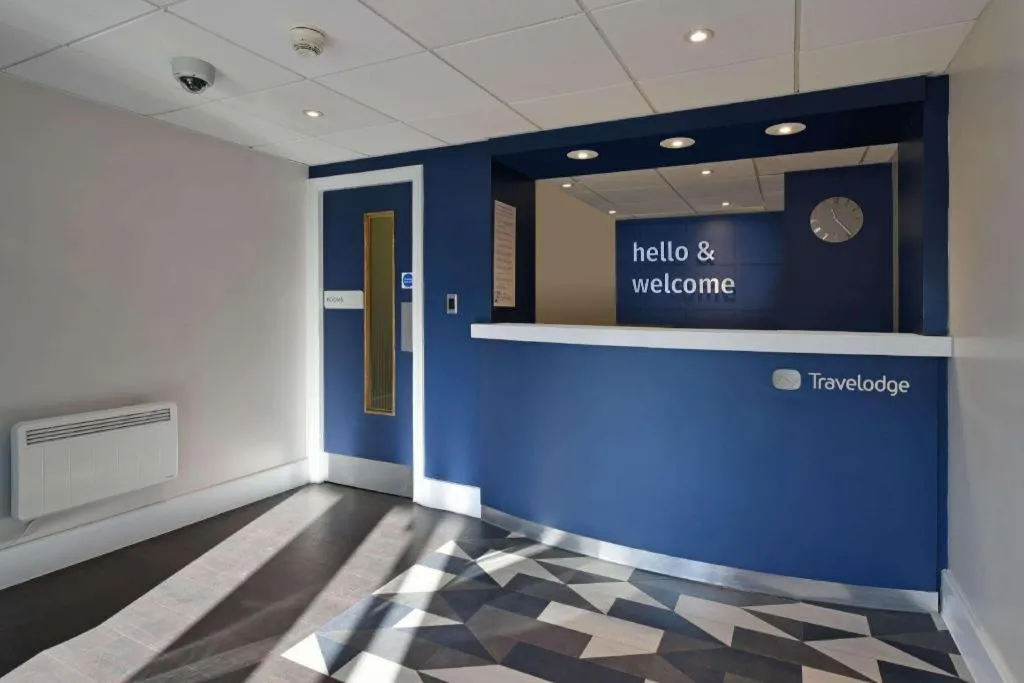 Bed in Travelodge Thame