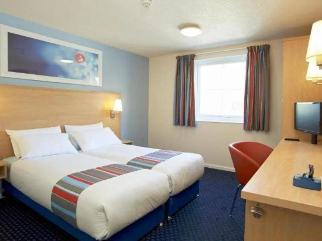 Bed in Travelodge Thame