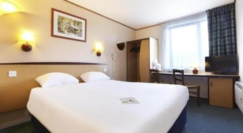 Travelodge Washington A1 (M) Northbound