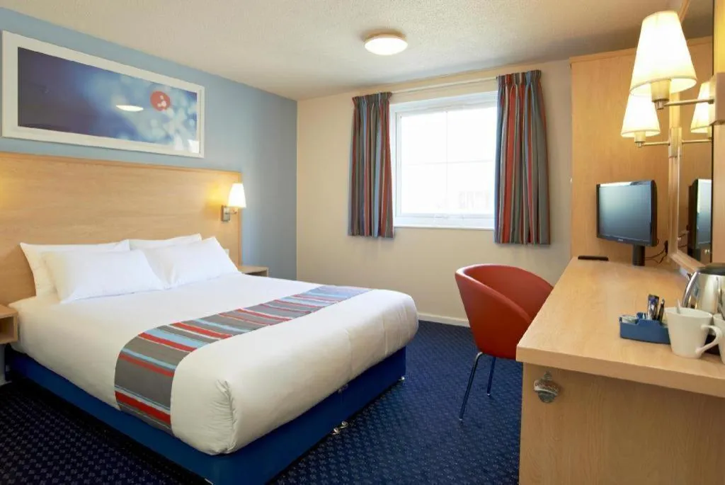 Bed in Travelodge Washington A1 (M) Northbound