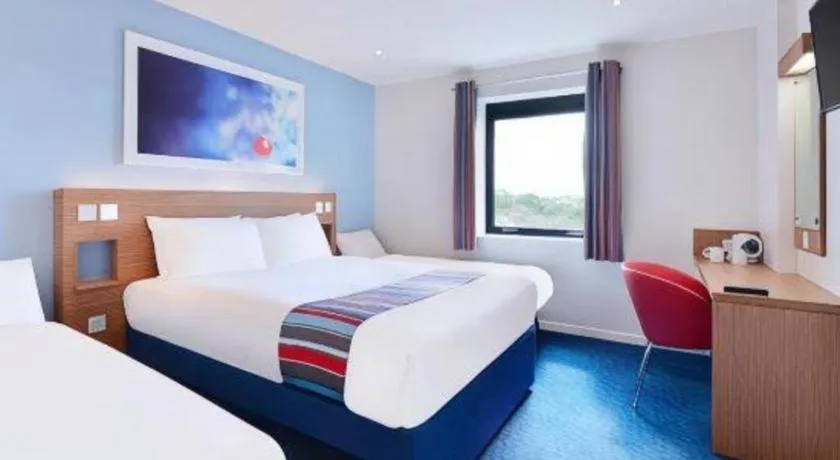 Travelodge Kinross M90